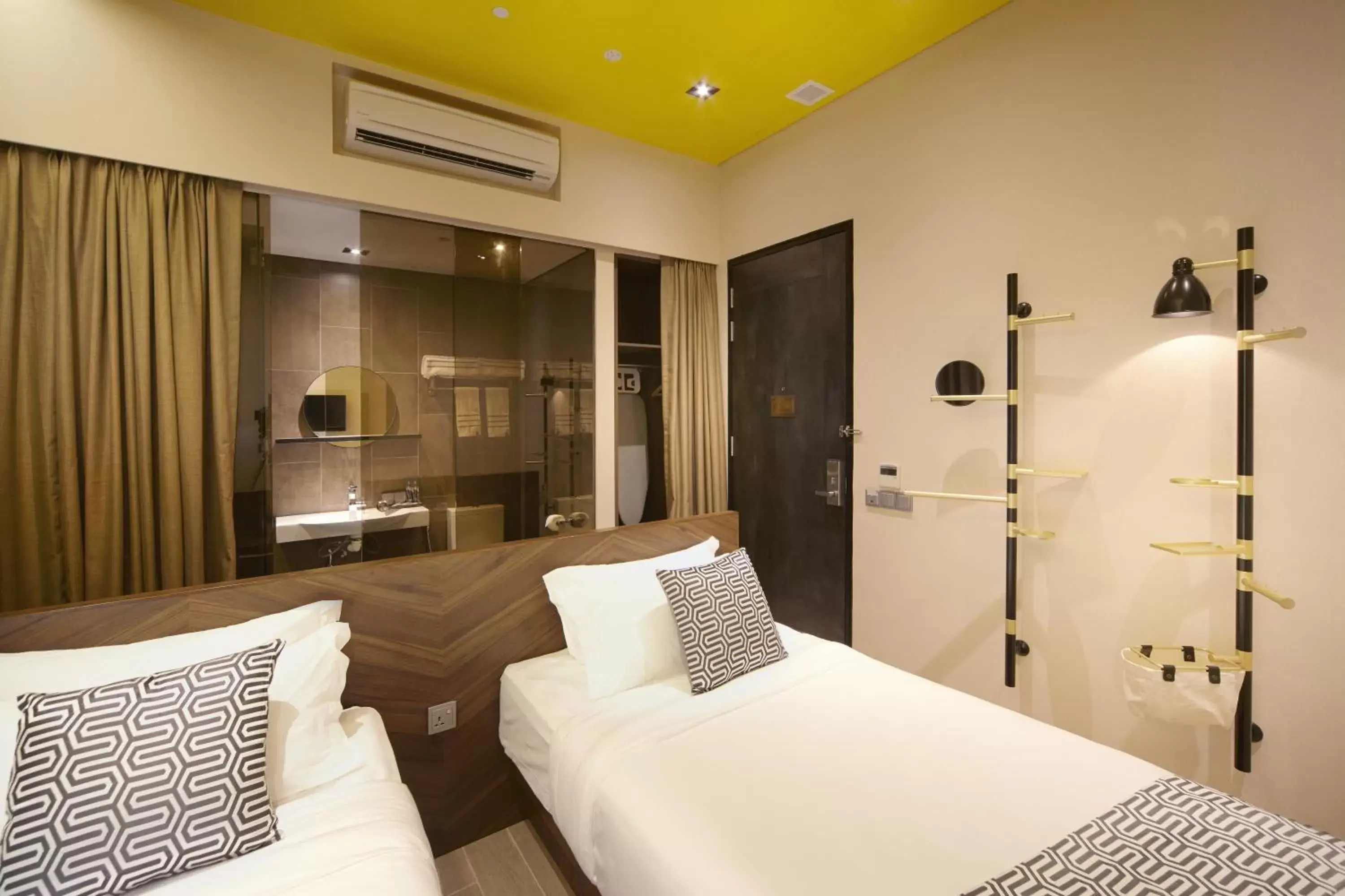 Bedroom in Hotel Yan