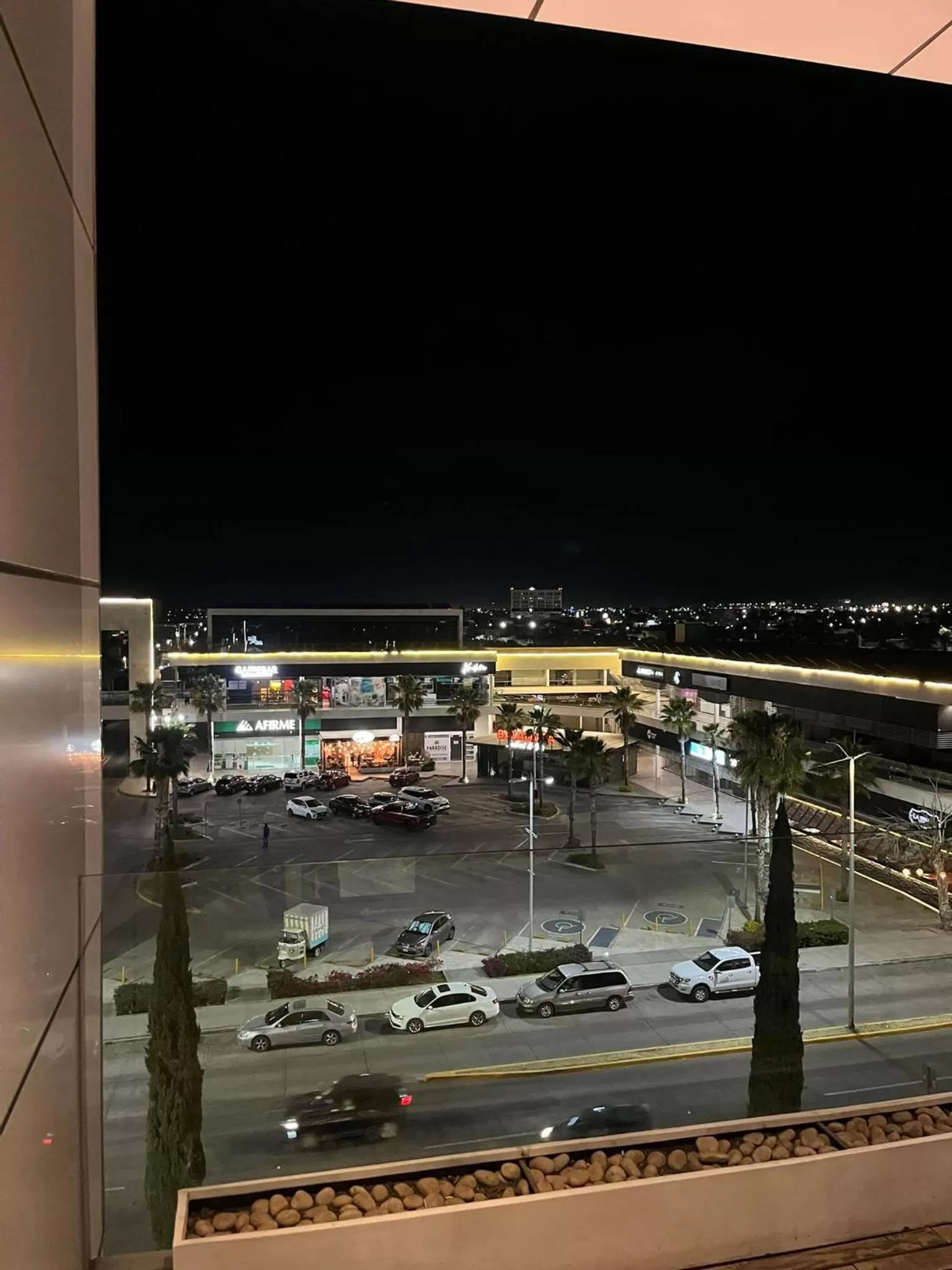 Night in Zújmú Business Boutique Hotel