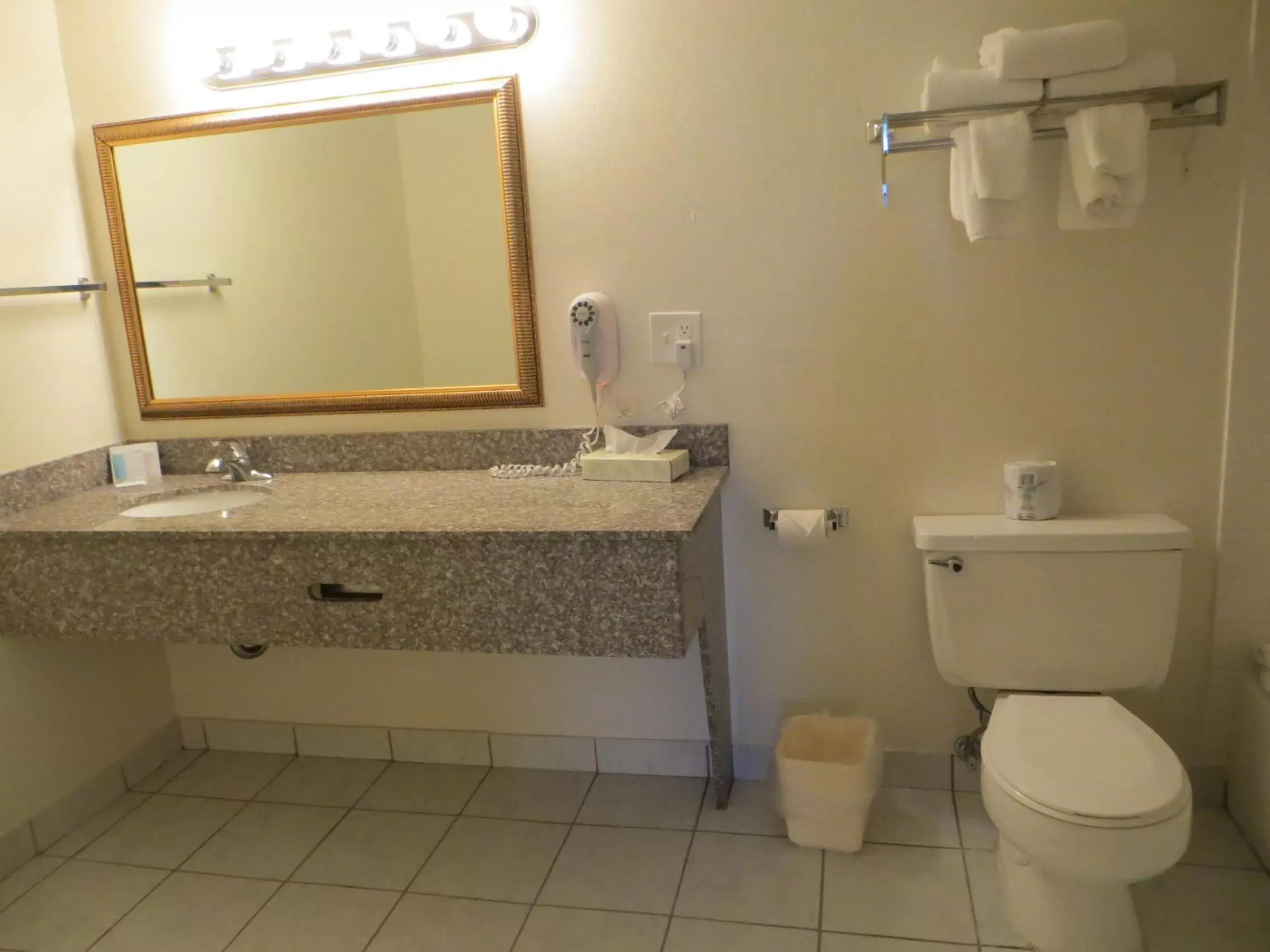Toilet, Bathroom in Days Inn by Wyndham Cave City