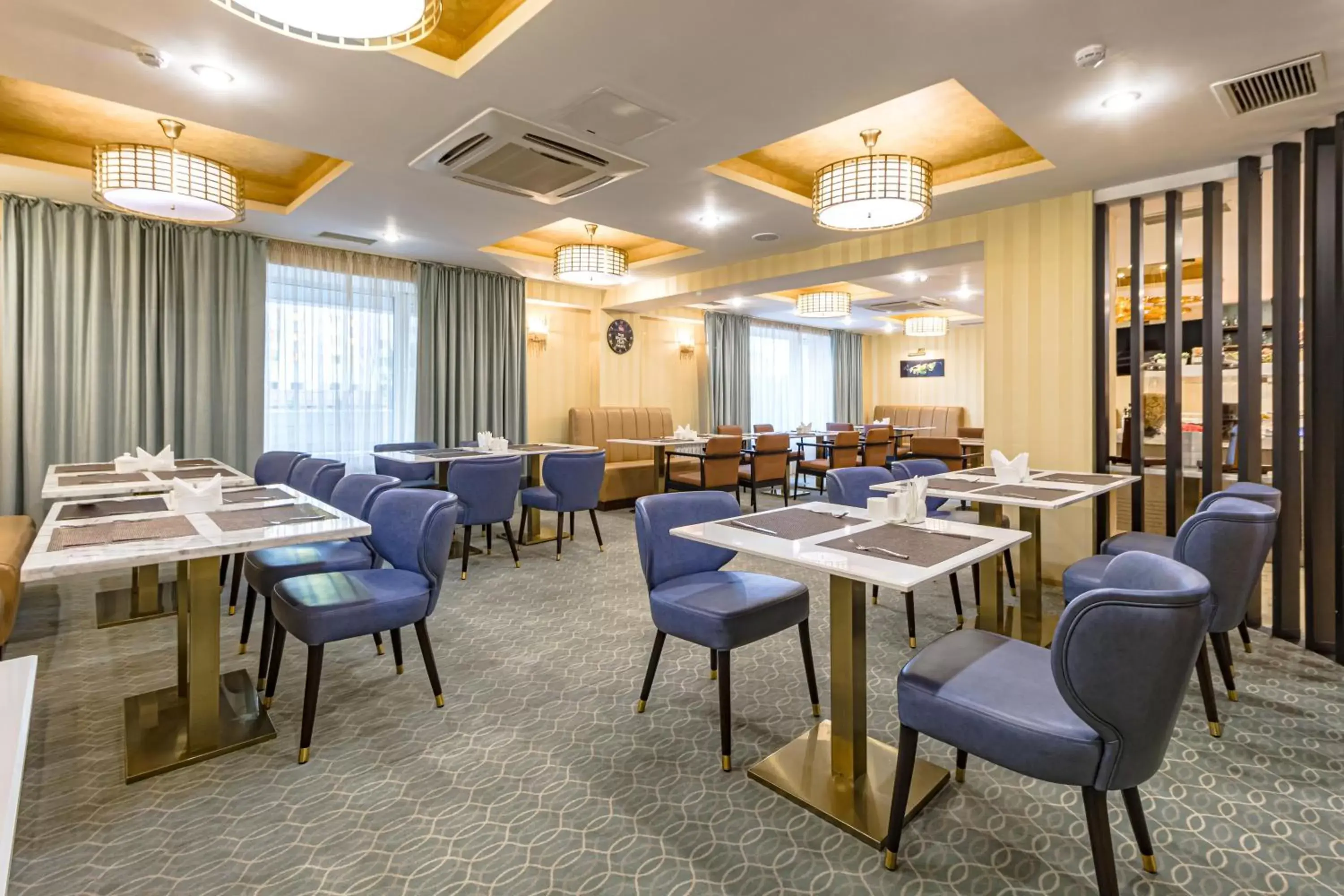 Property building, Restaurant/Places to Eat in Best Western Plus Astana Hotel