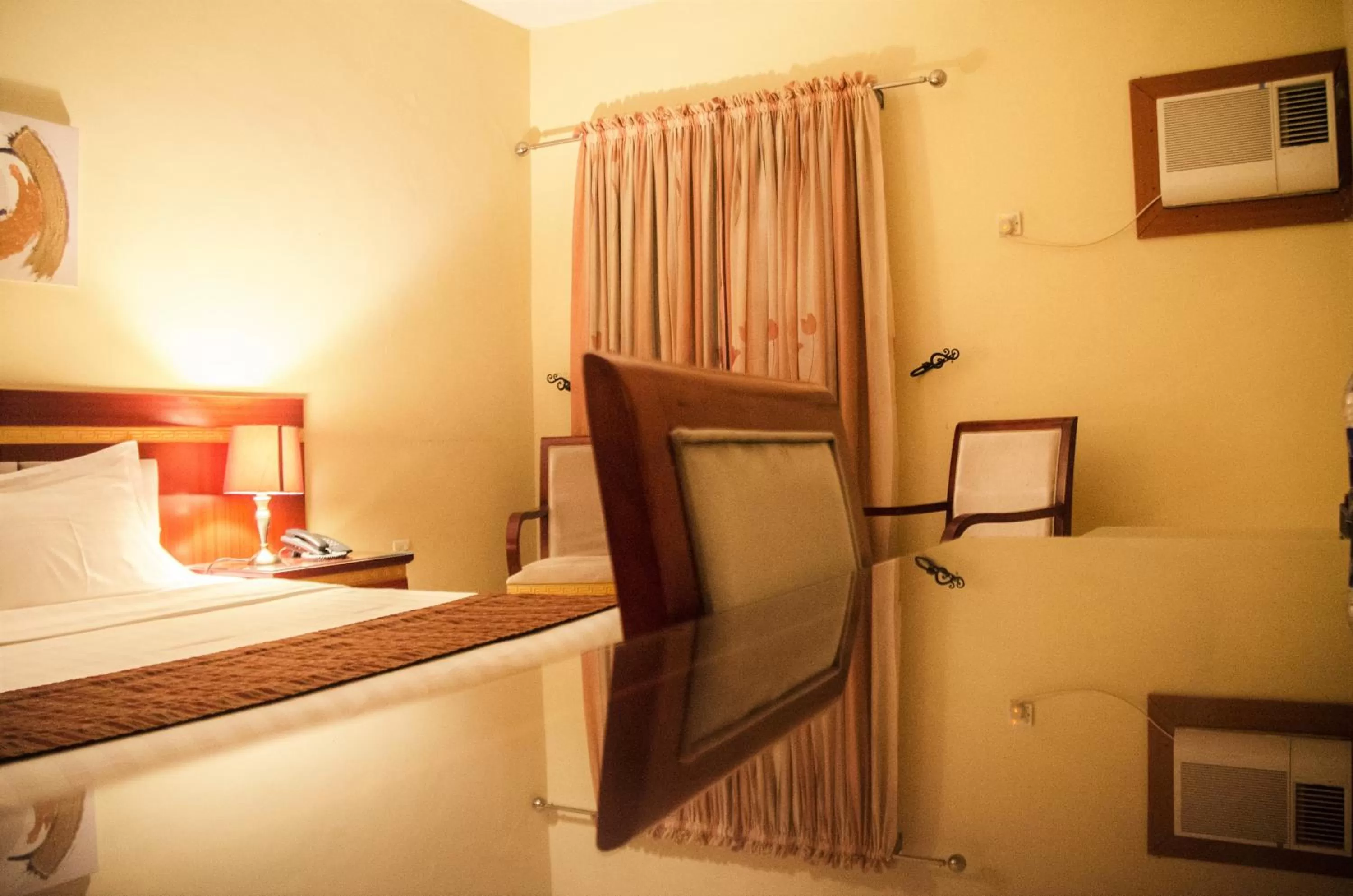 TV and multimedia, Bed in Hotel Rosebud