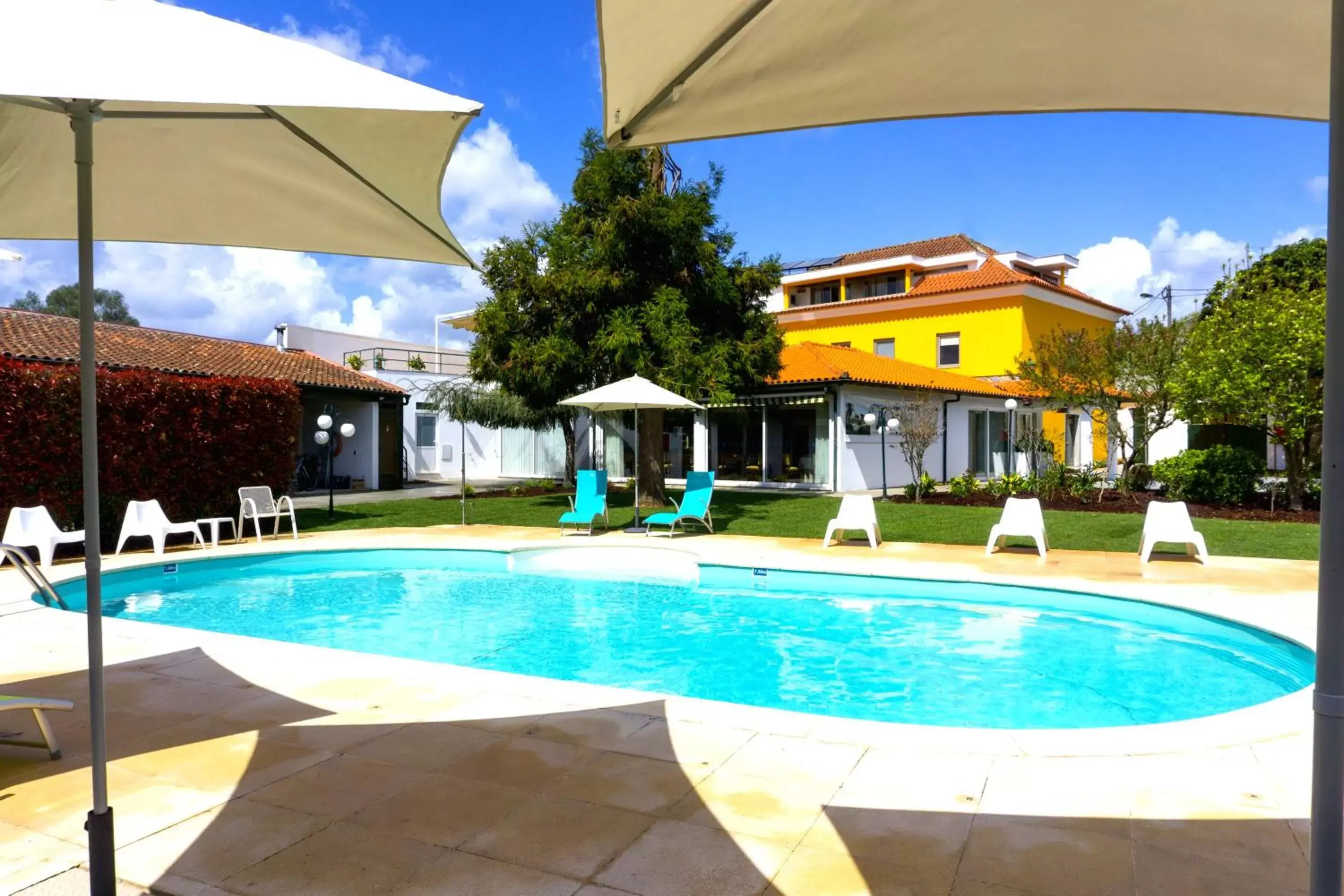 Garden, Swimming Pool in Hotel de Charme Casa Fundevila