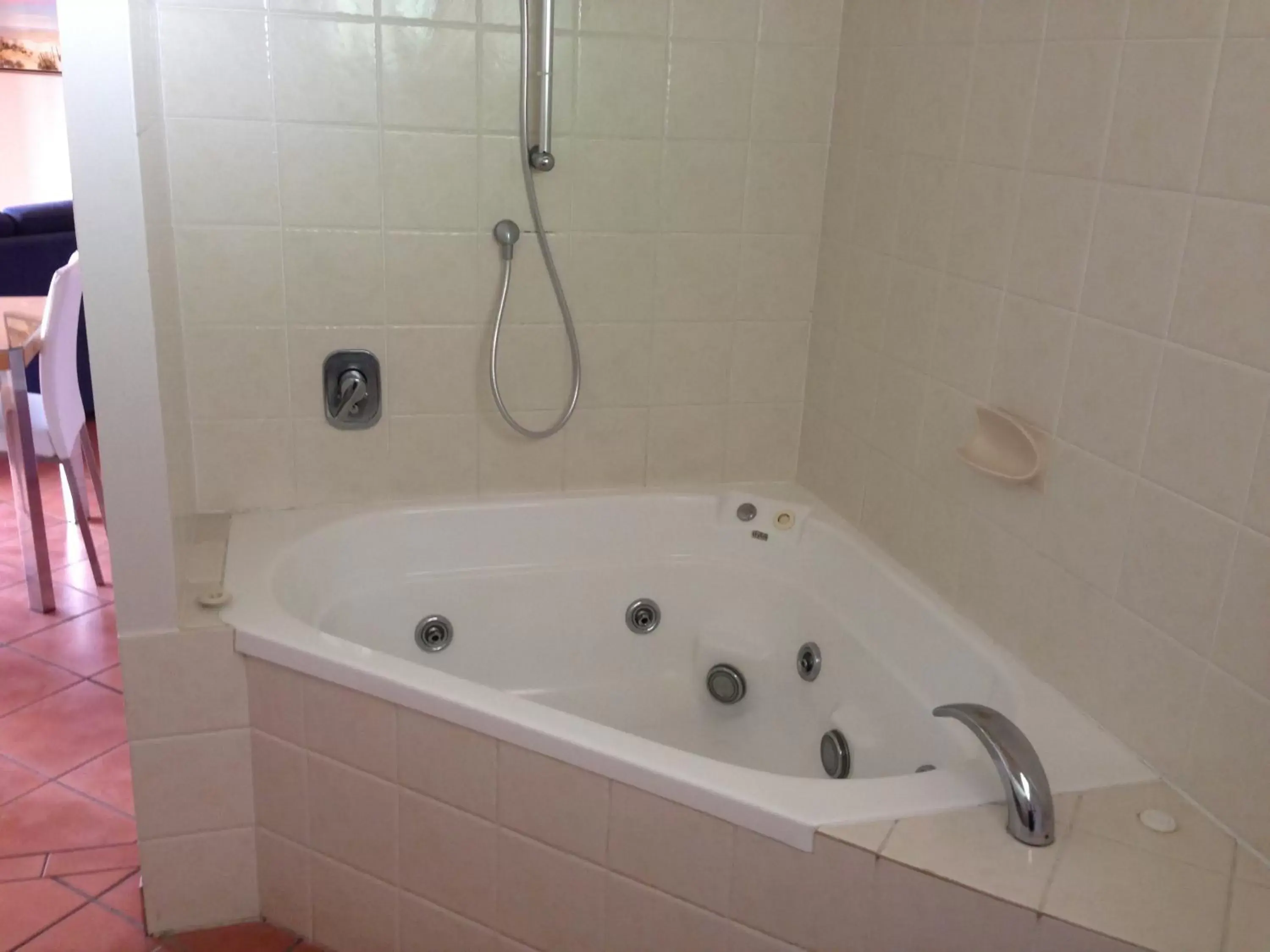 Bathroom in at Boathaven Bay Holiday Apartments