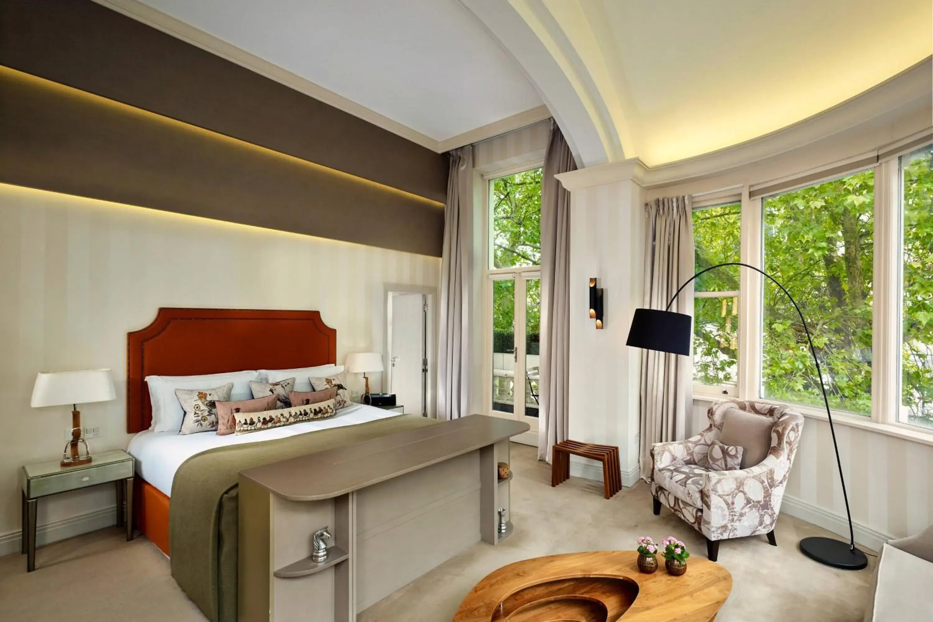 Bedroom in Hotel Xenia, Autograph Collection by Marriott