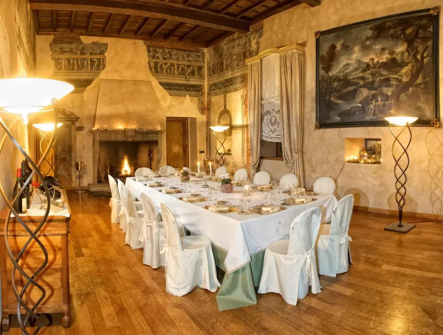 Lounge or bar, Banquet Facilities in Hotel Locanda Dei Mai Intees