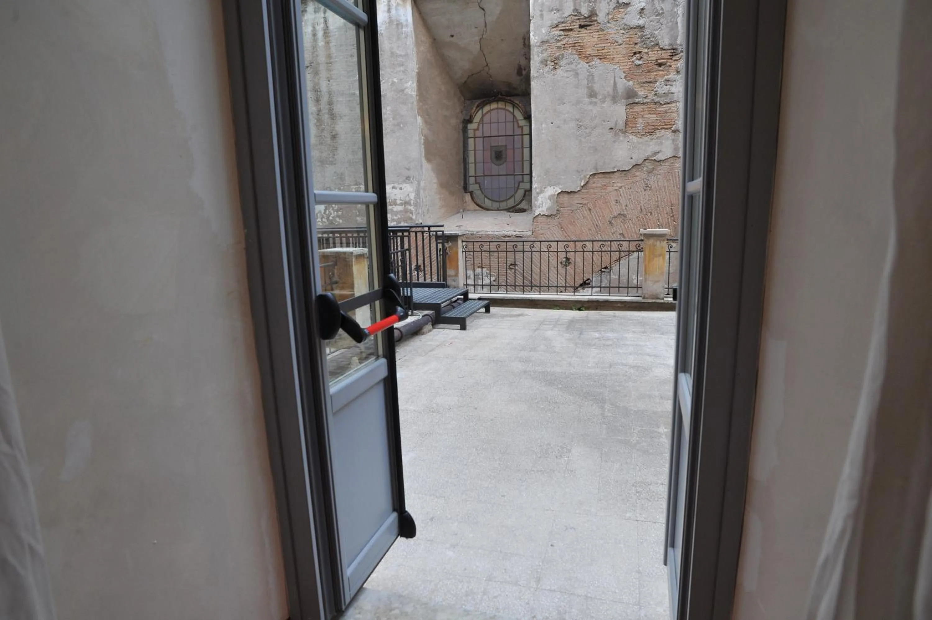 On site in Domus Sessoriana