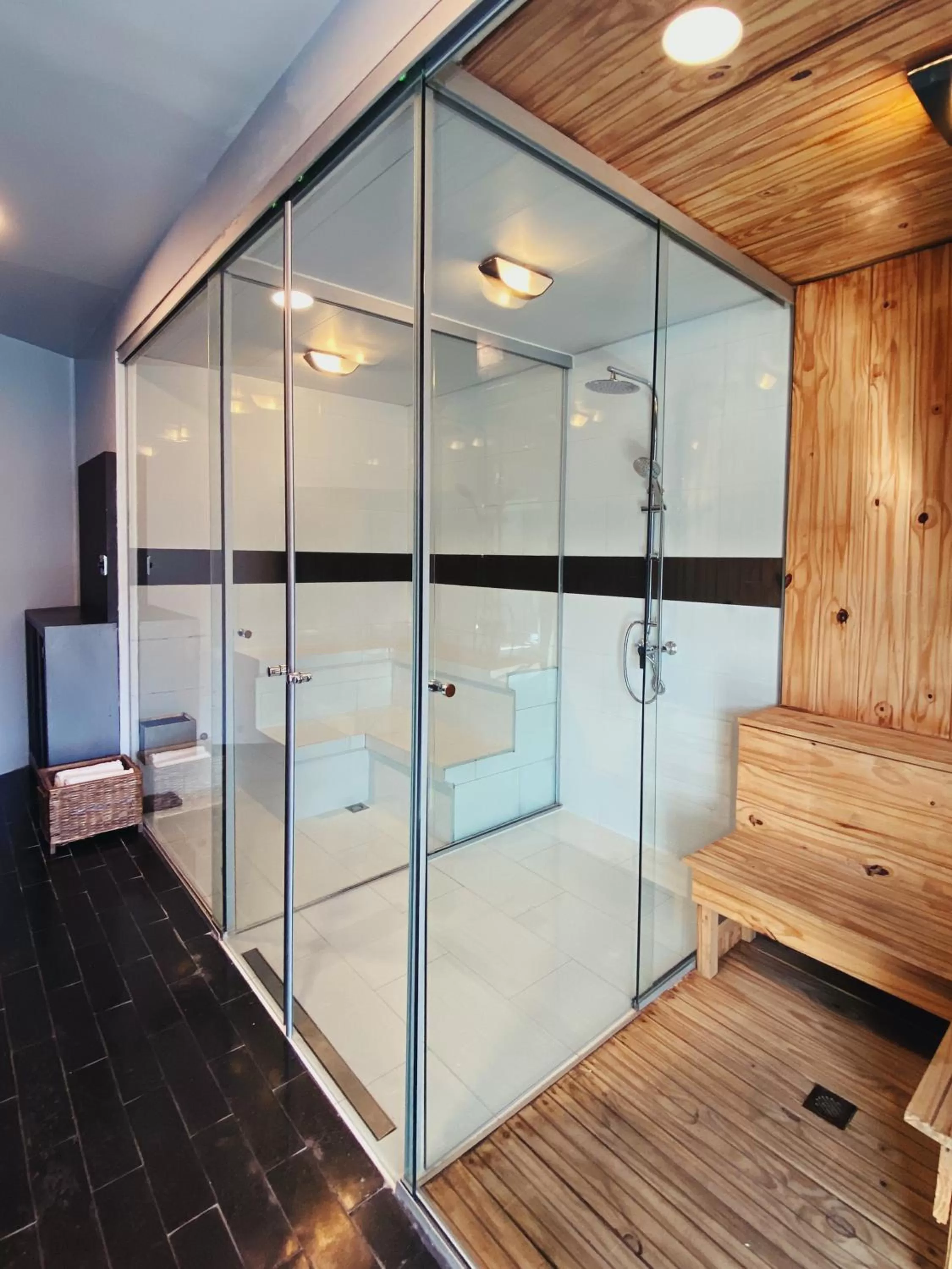 Sauna, Bed in Atix Hotel, a Member of Design Hotels