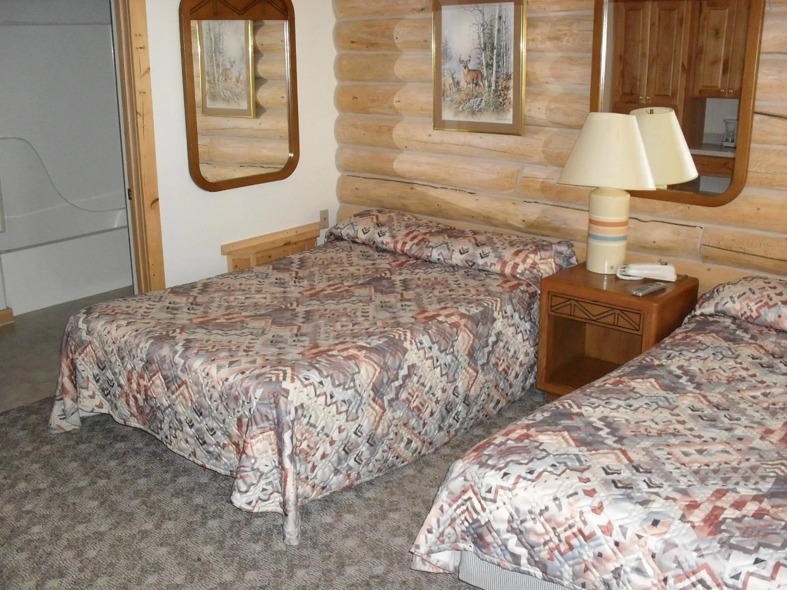 Deluxe Double Room in Jared's Wild Rose Ranch Resort