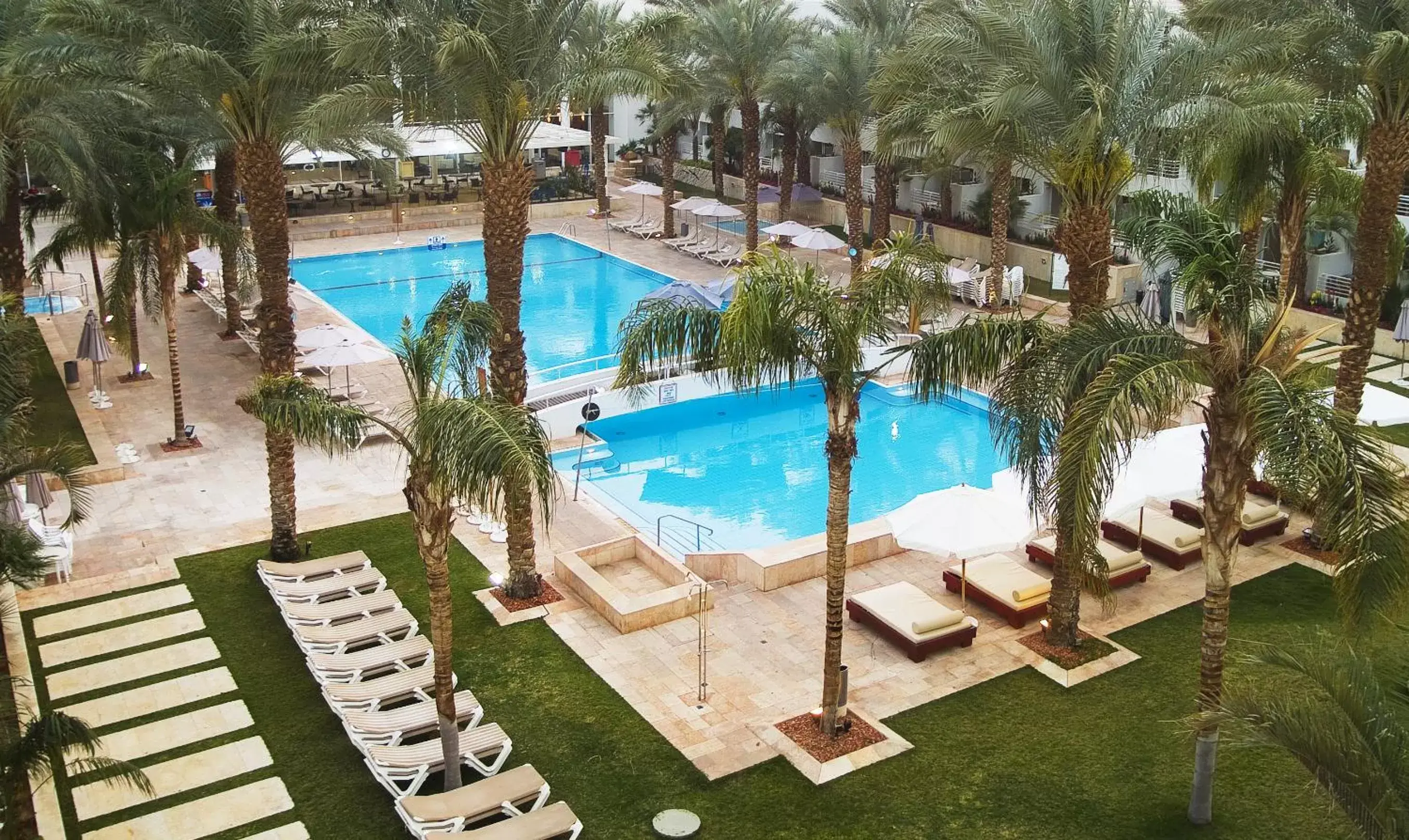Swimming pool, Pool View in Leonardo Royal Resort Eilat