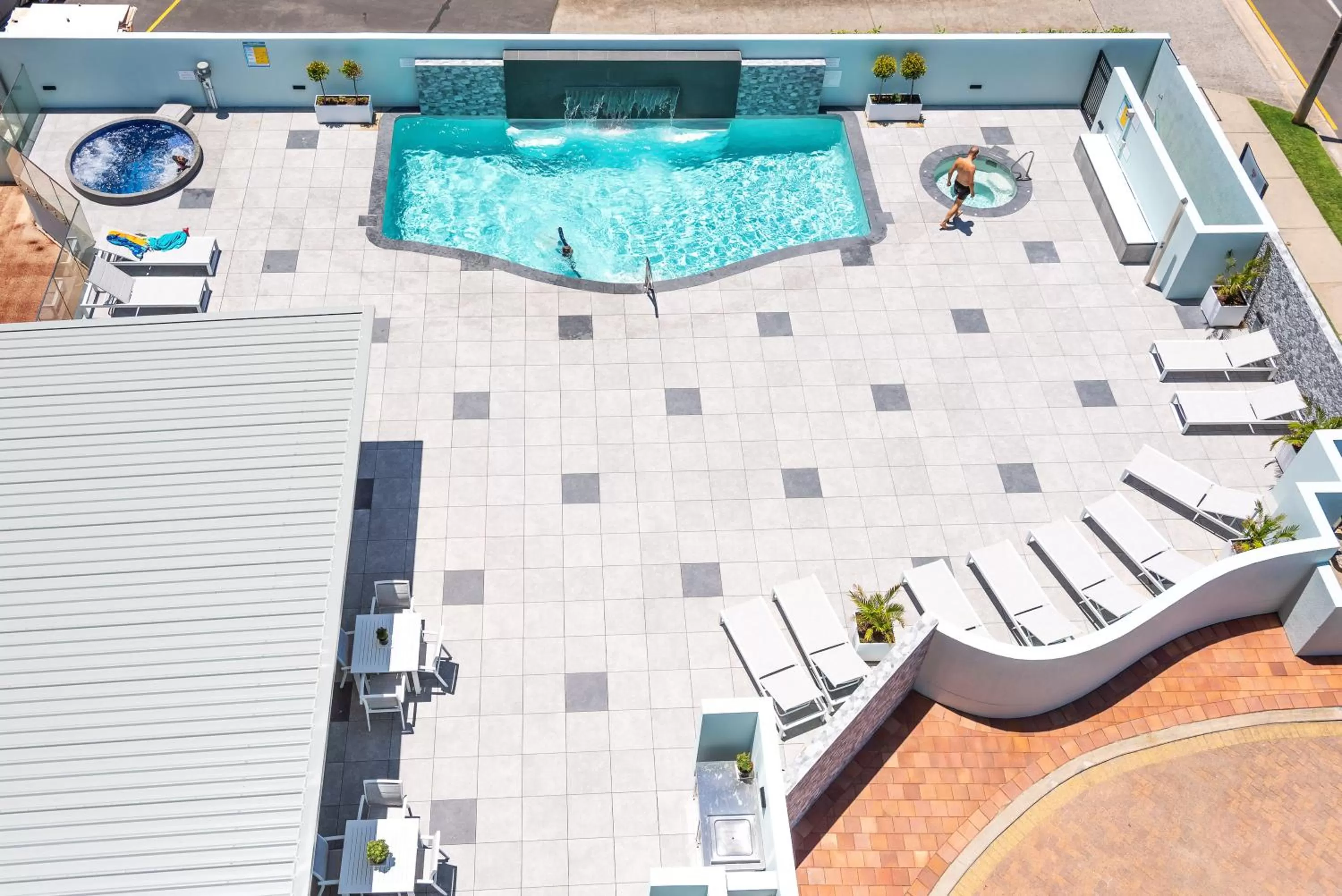 Swimming pool in The Waterford on Main Beach