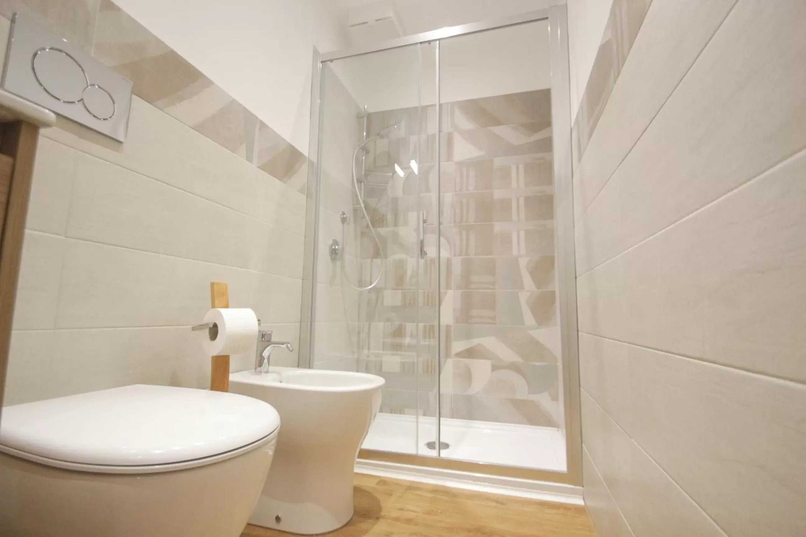 Shower, Bathroom in Etna Vibes Home