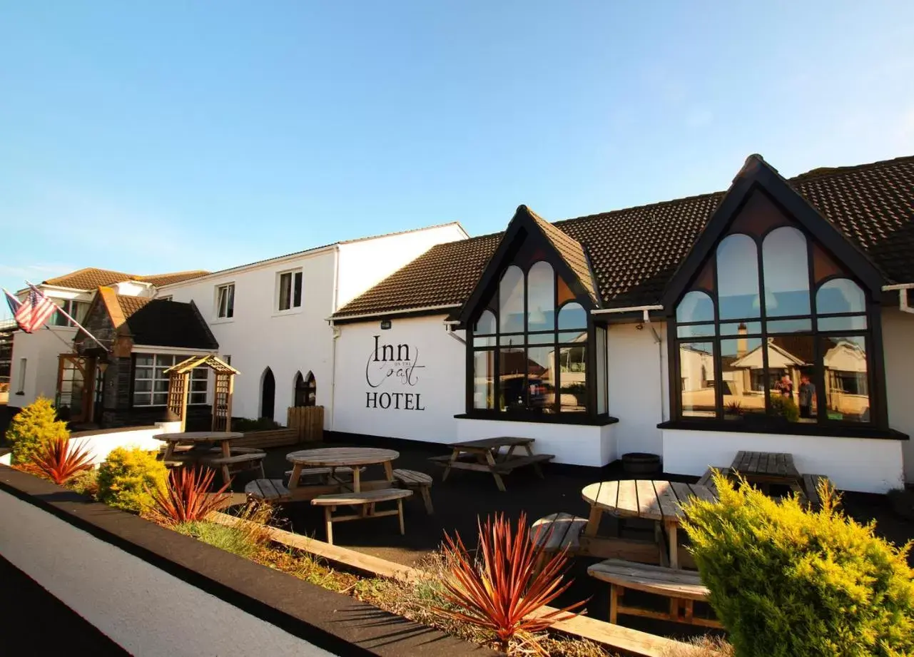 Facade/entrance in Inn On The Coast