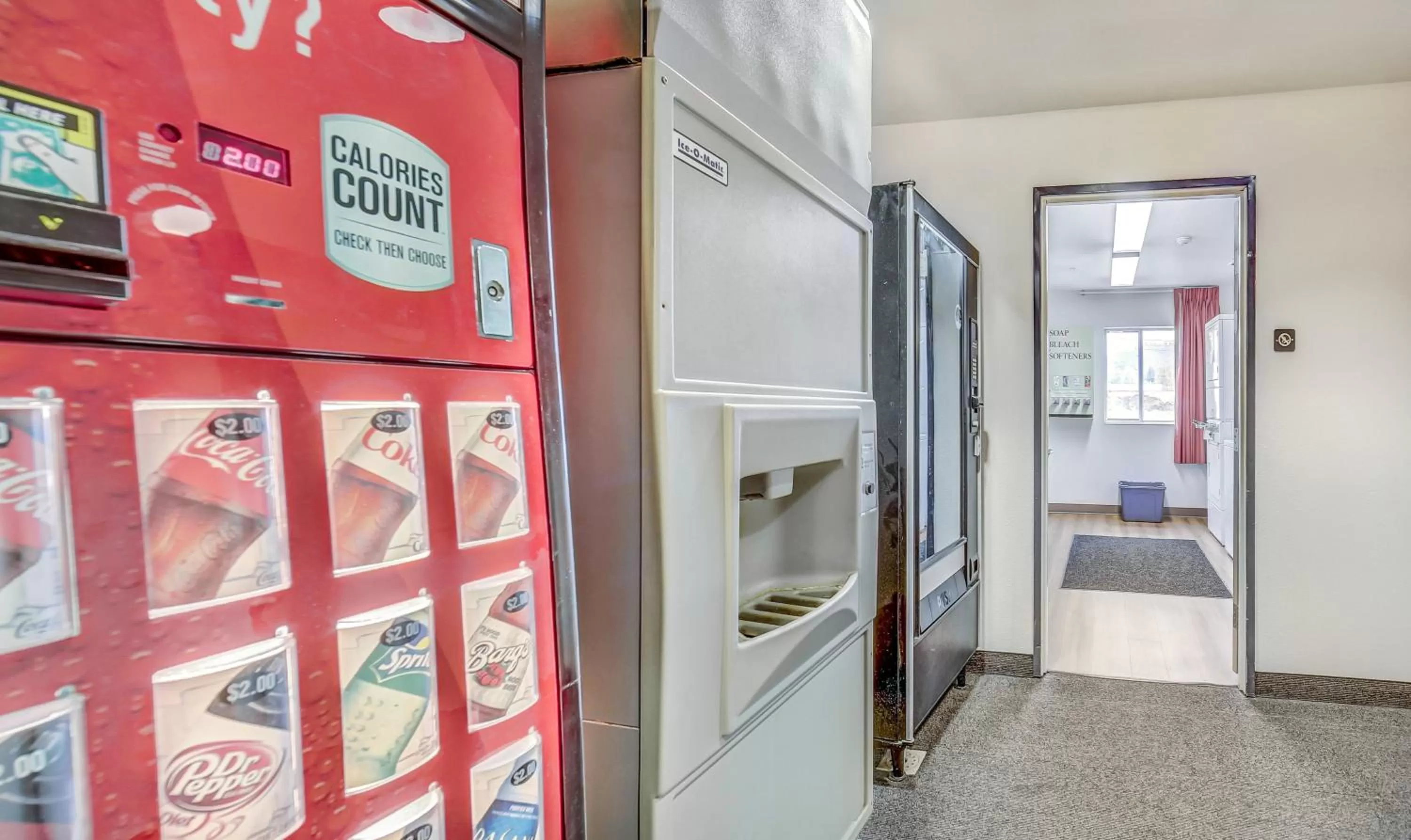 Supermarket/grocery shop in Motel 6-Roseburg, OR