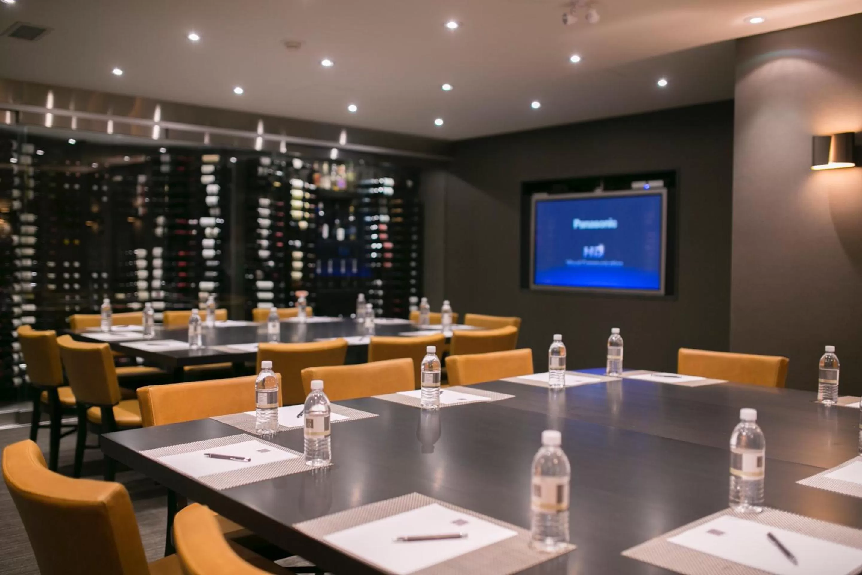 Business facilities in 124 on Queen Hotel & Spa