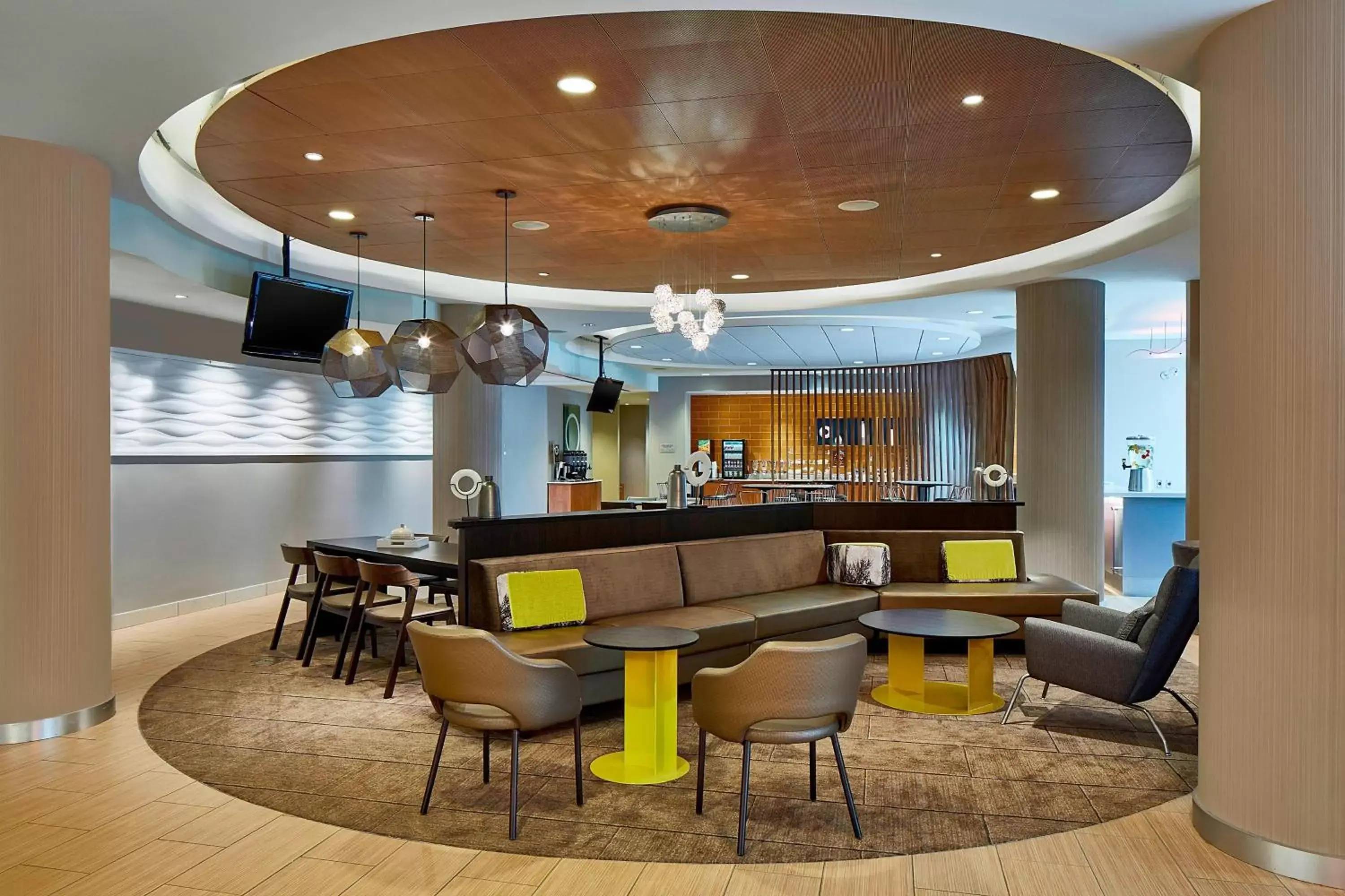 Lobby or reception, Lounge/Bar in SpringHill Suites by Marriott Atlanta Airport Gateway