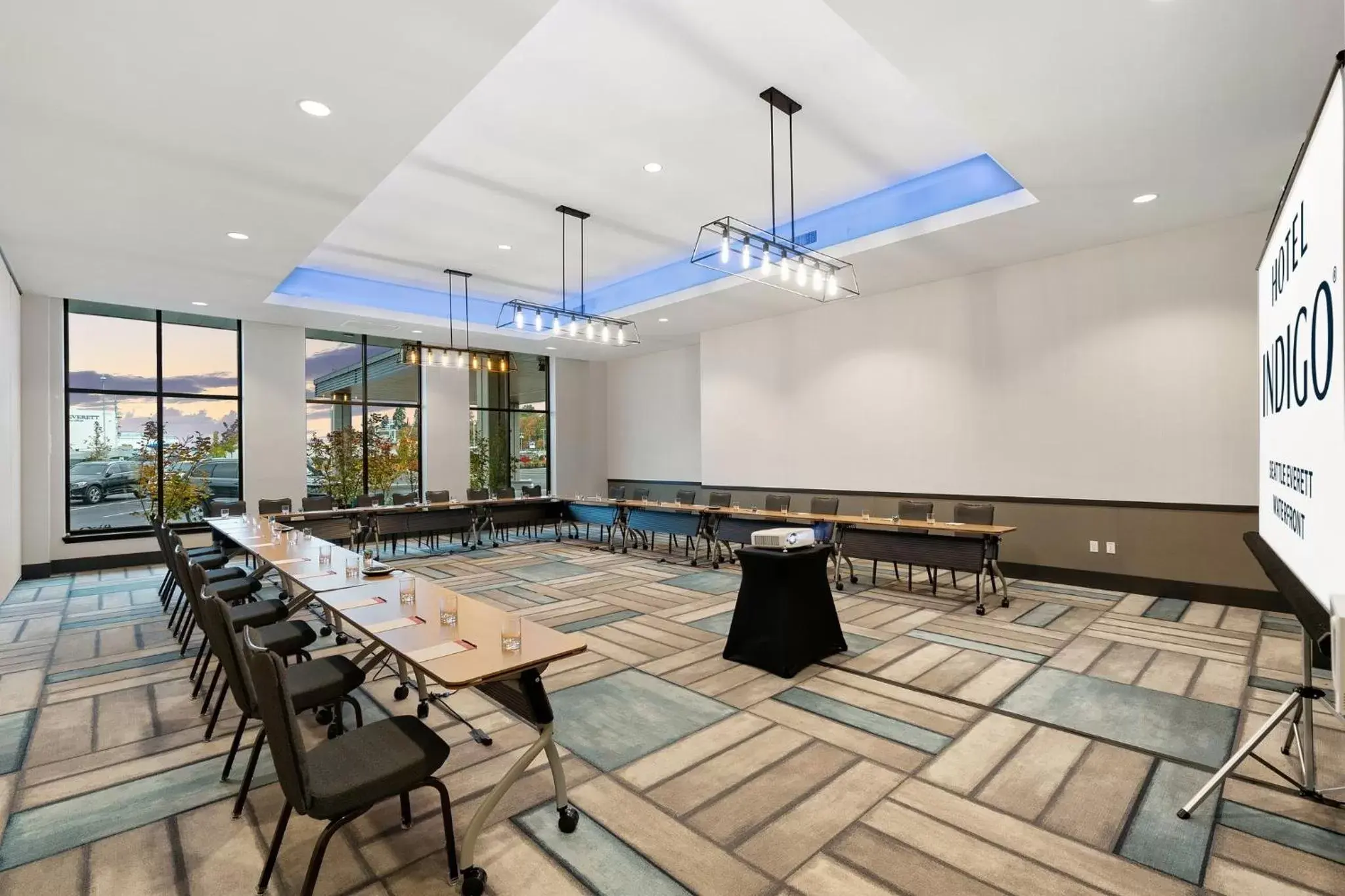 Banquet/Function facilities in Hotel Indigo Seattle Everett Waterfront Place, an IHG Hotel