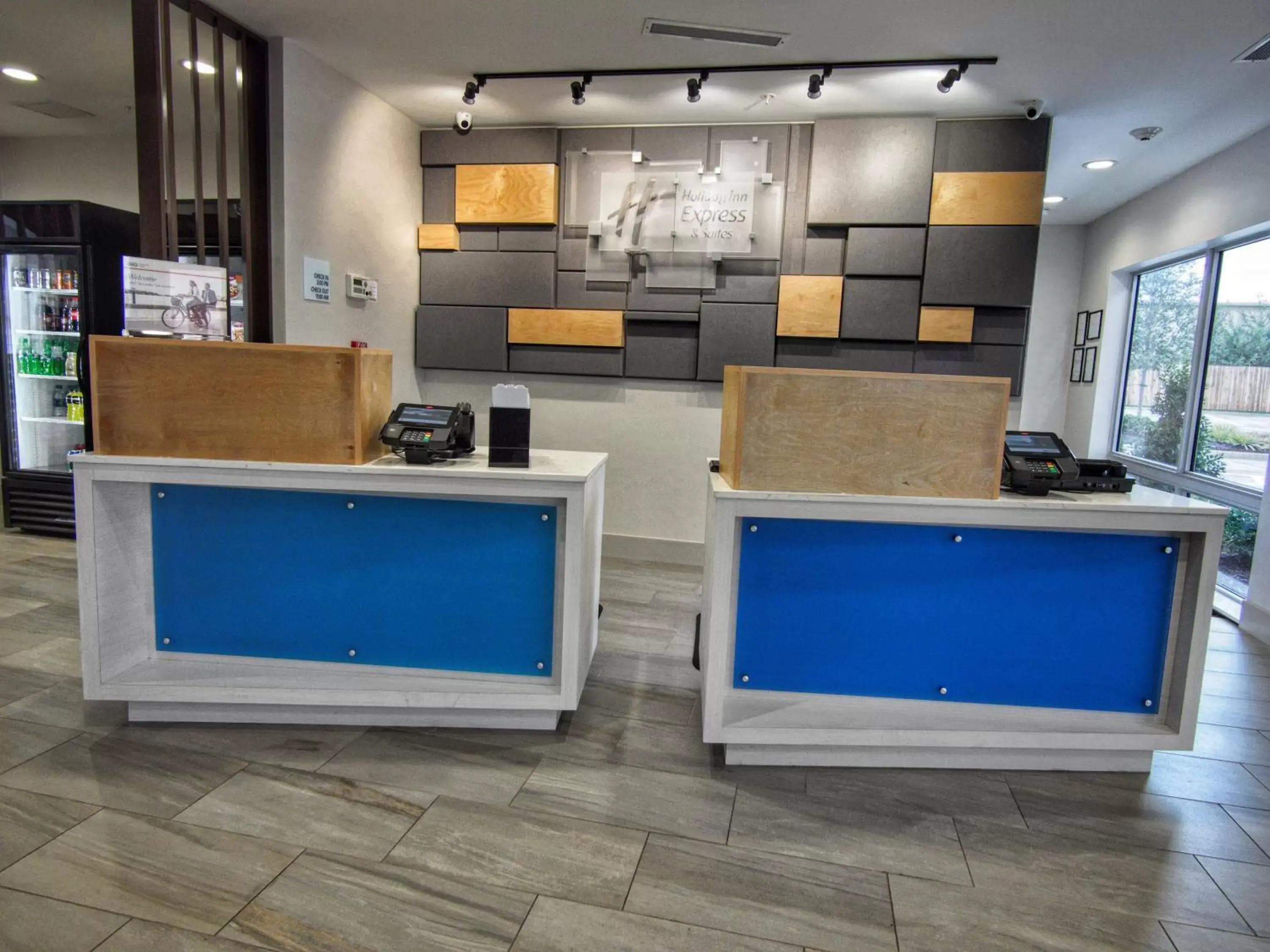 Property building, Lobby/Reception in Holiday Inn Express & Suites Moore, an IHG Hotel
