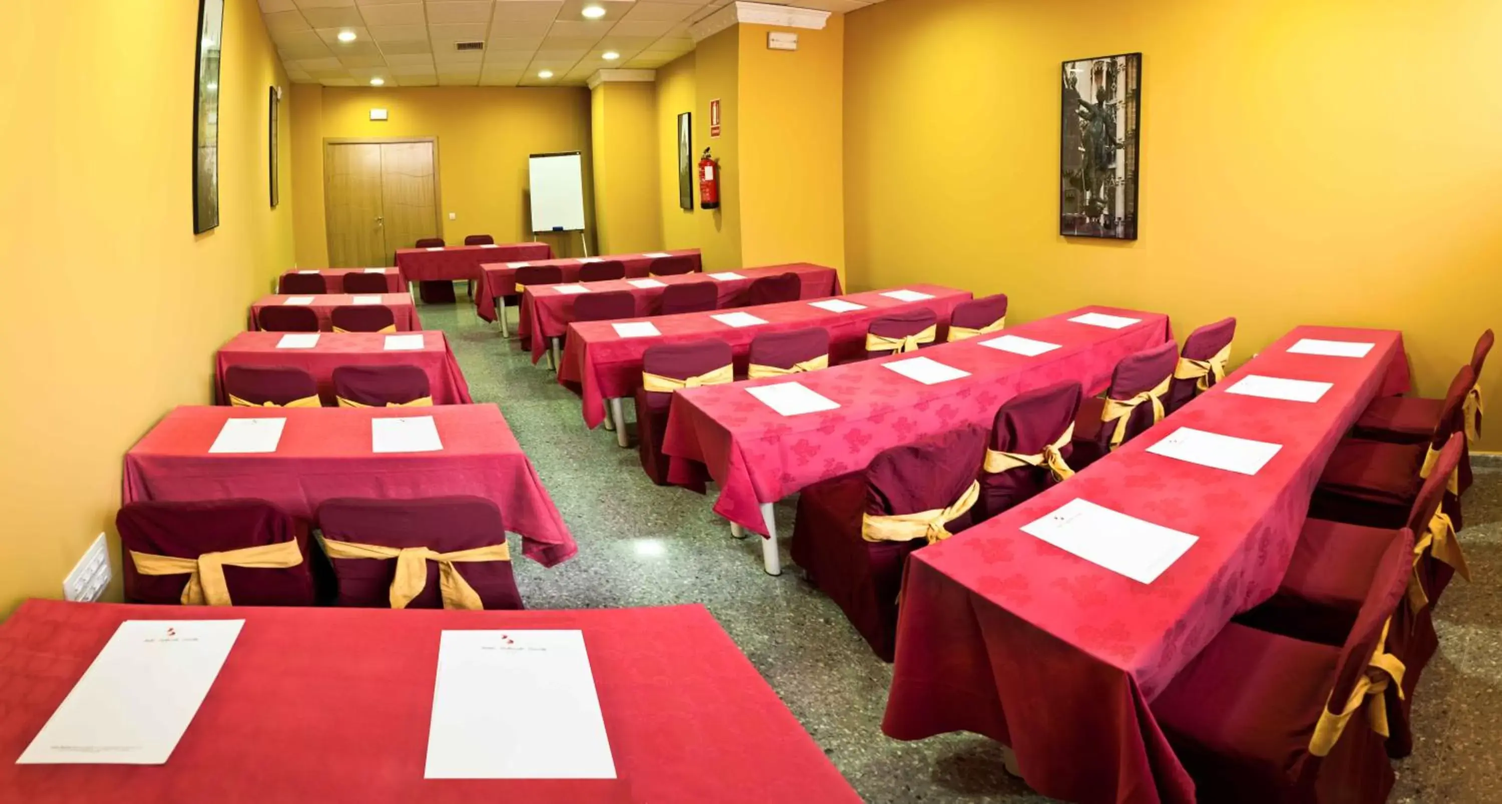 Business facilities in Bellavista Sevilla