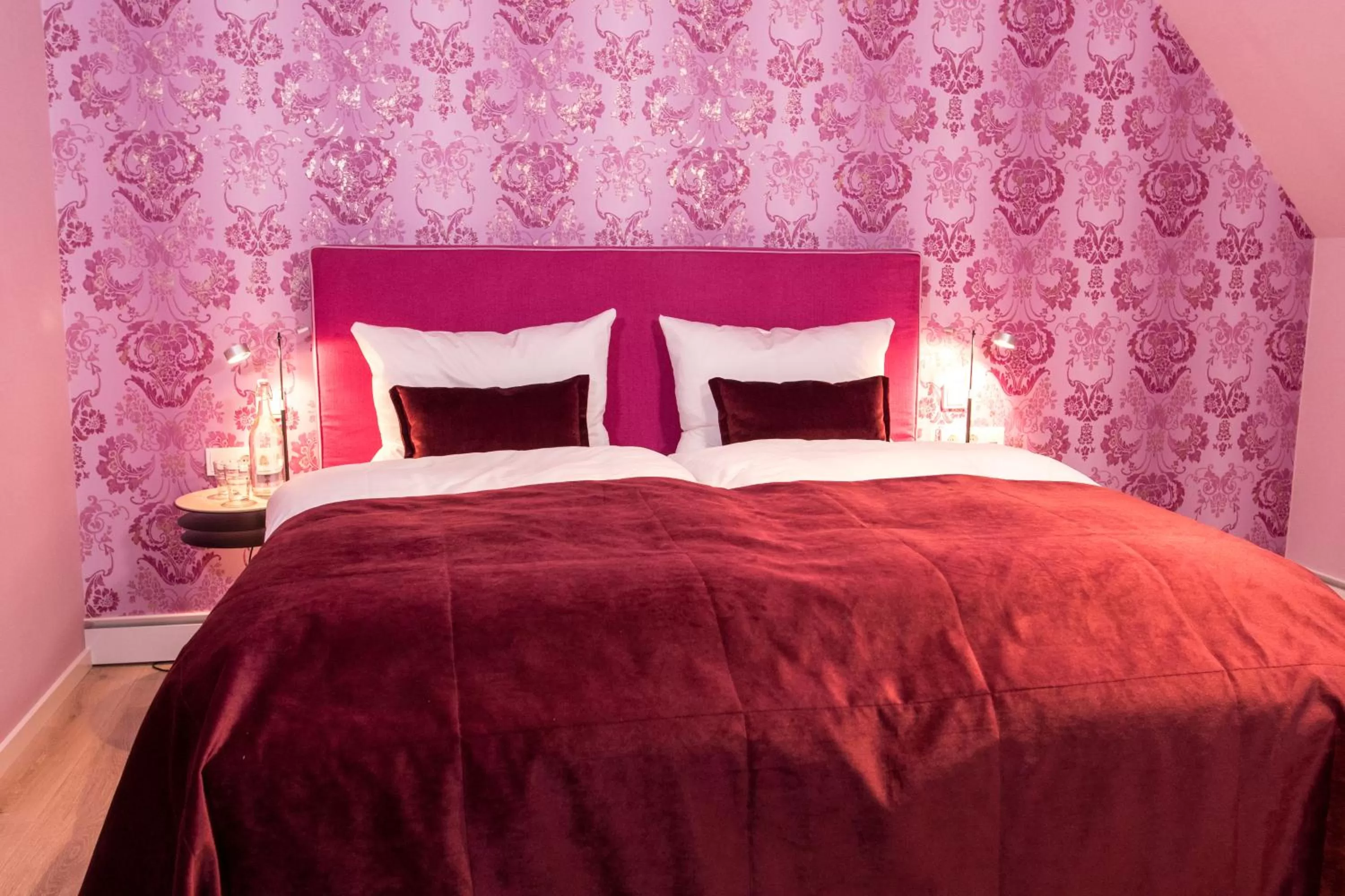 Photo of the whole room, Bed in Visbeker Deern Hotel Garni