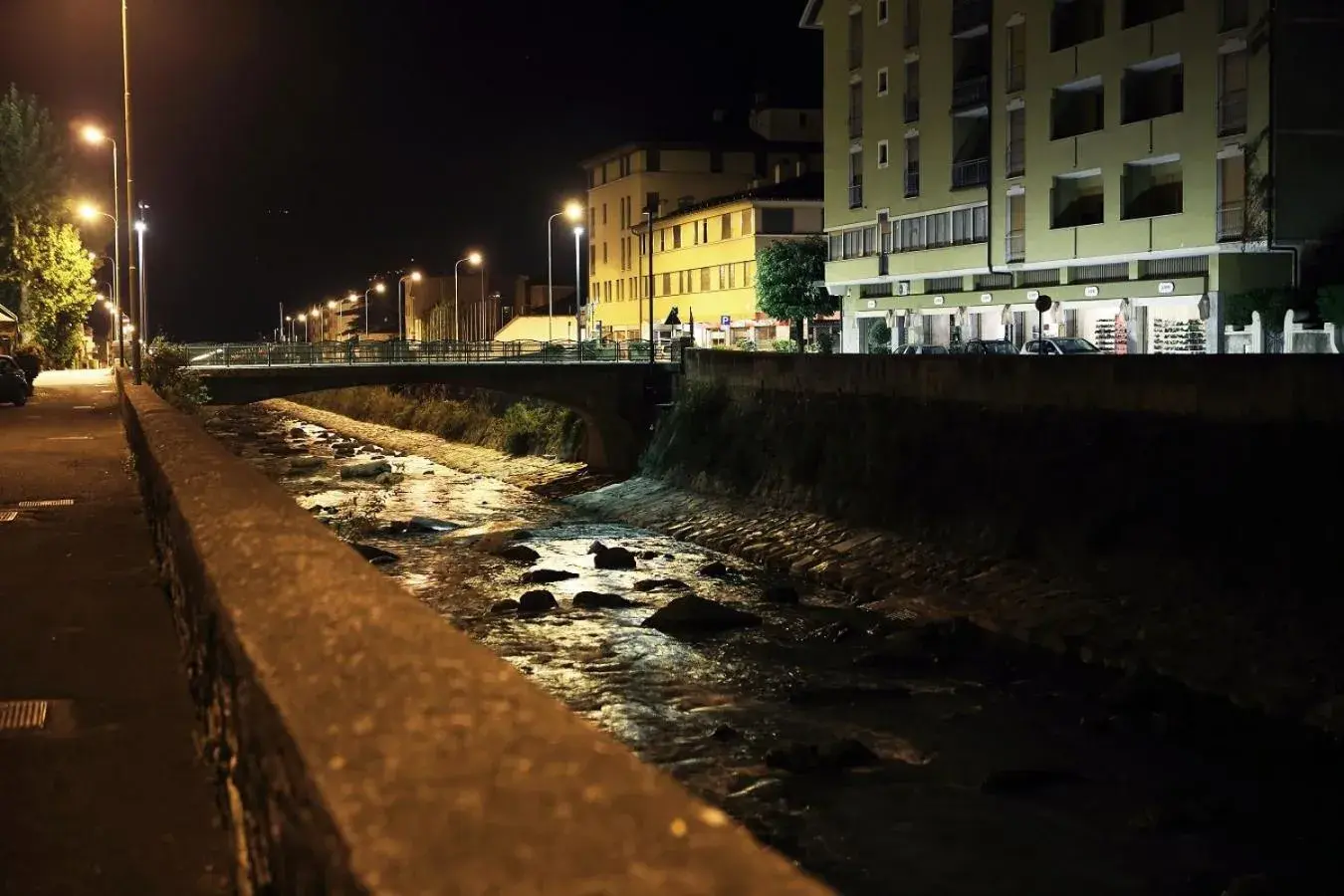 Night in Albergo Gusmeroli