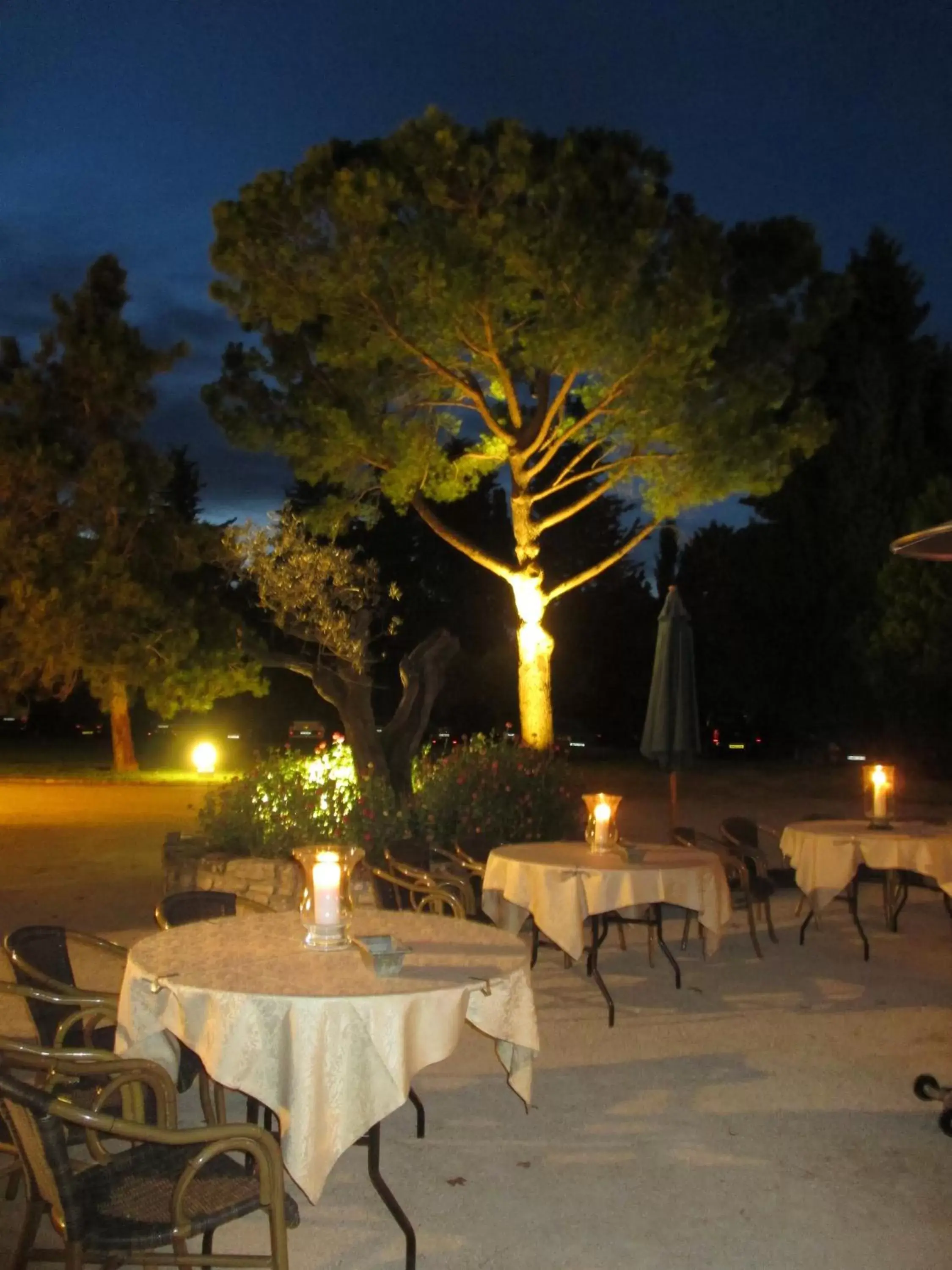Balcony/Terrace, Restaurant/Places to Eat in Mas des Comtes de Provence