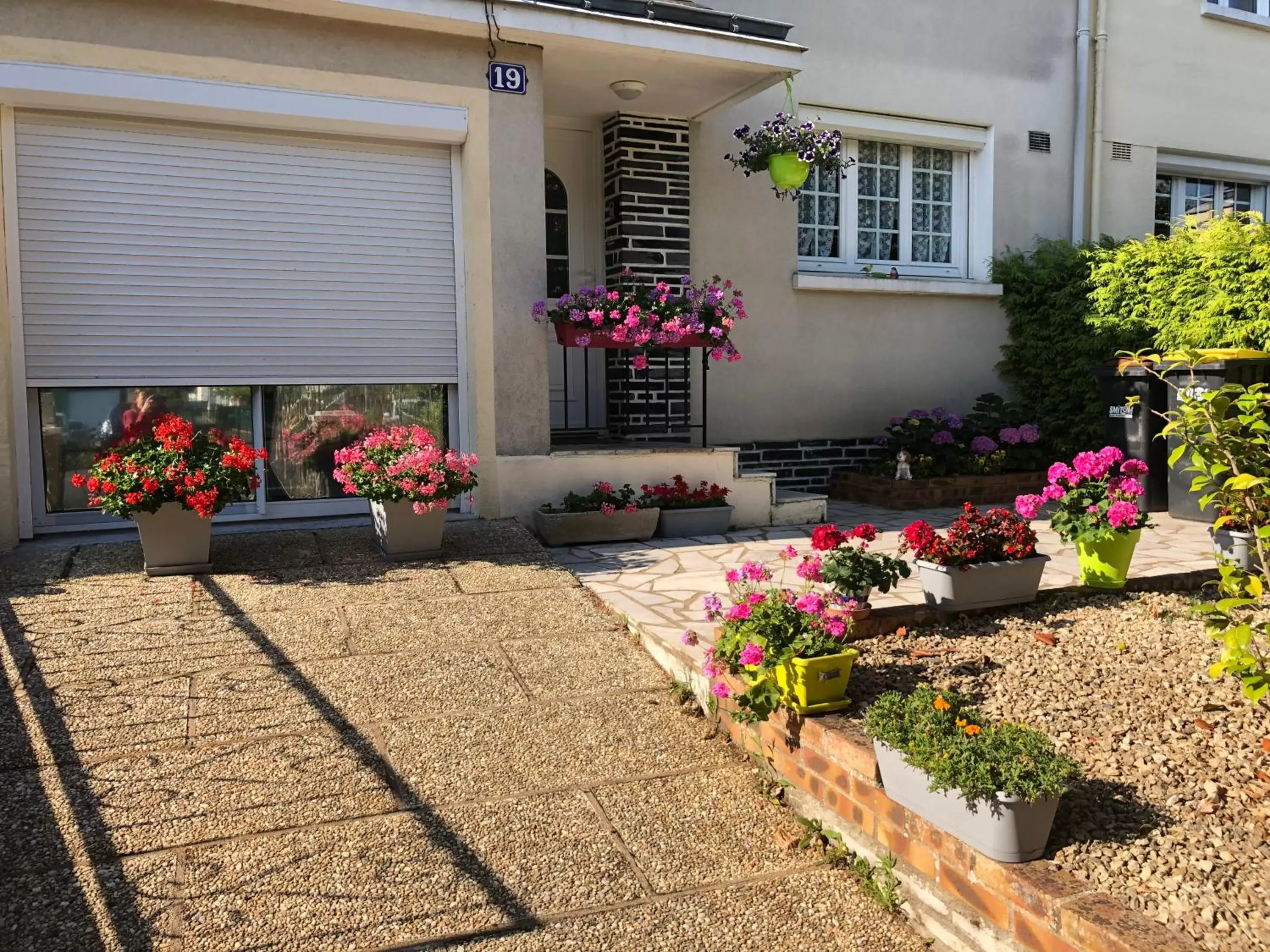 Facade/entrance in « Chez Annie »