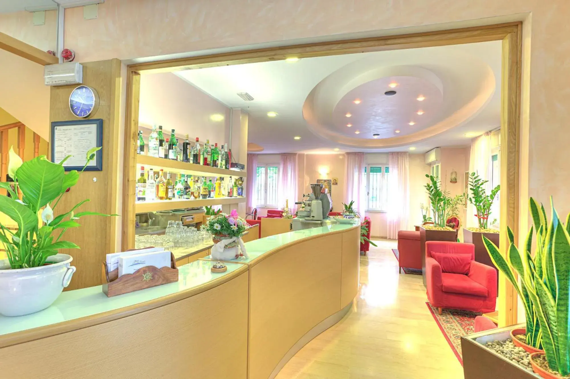 Lounge or bar, Lobby/Reception in Hotel Vallechiara