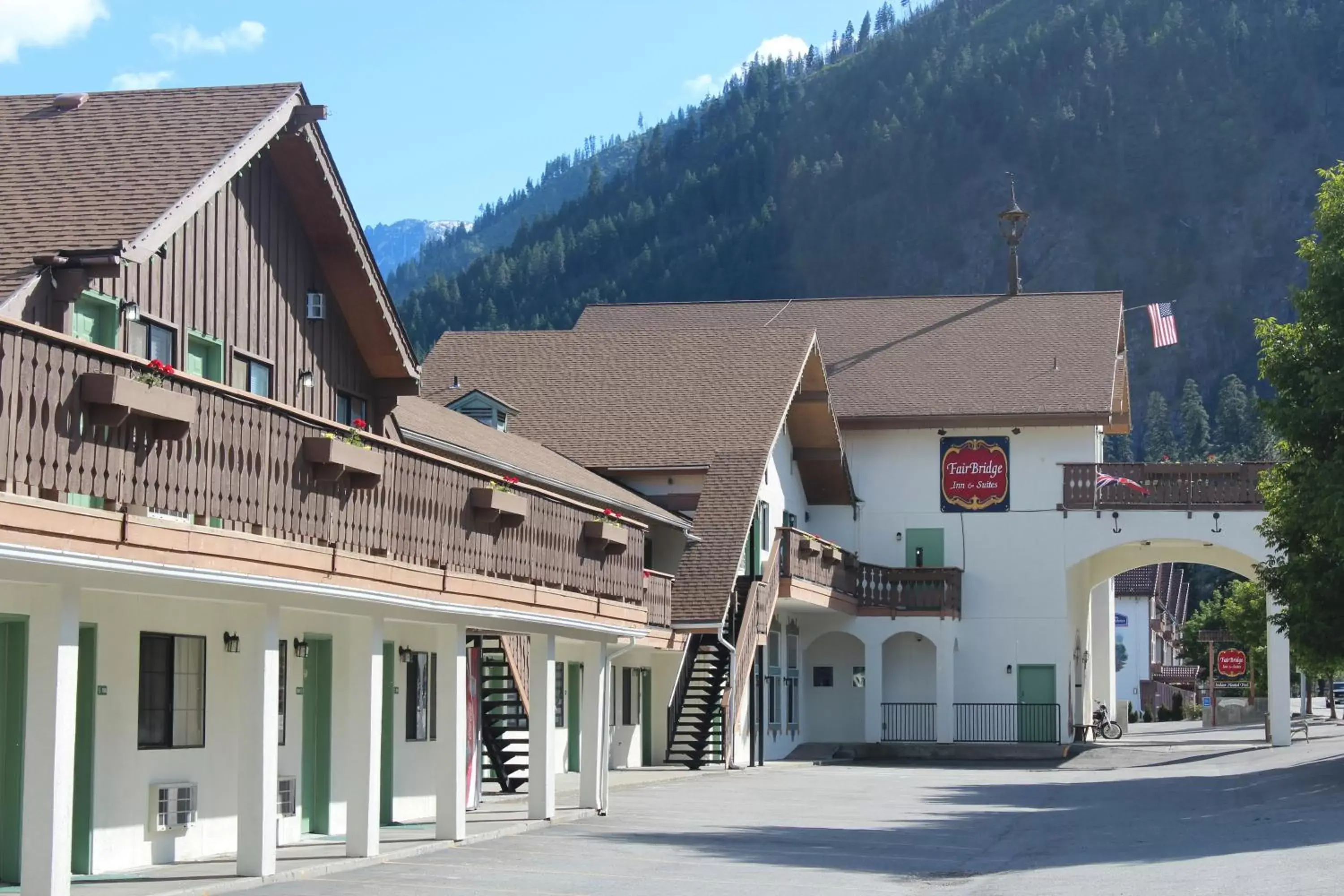 Facade/entrance, Property Building in FairBridge Inn & Suites