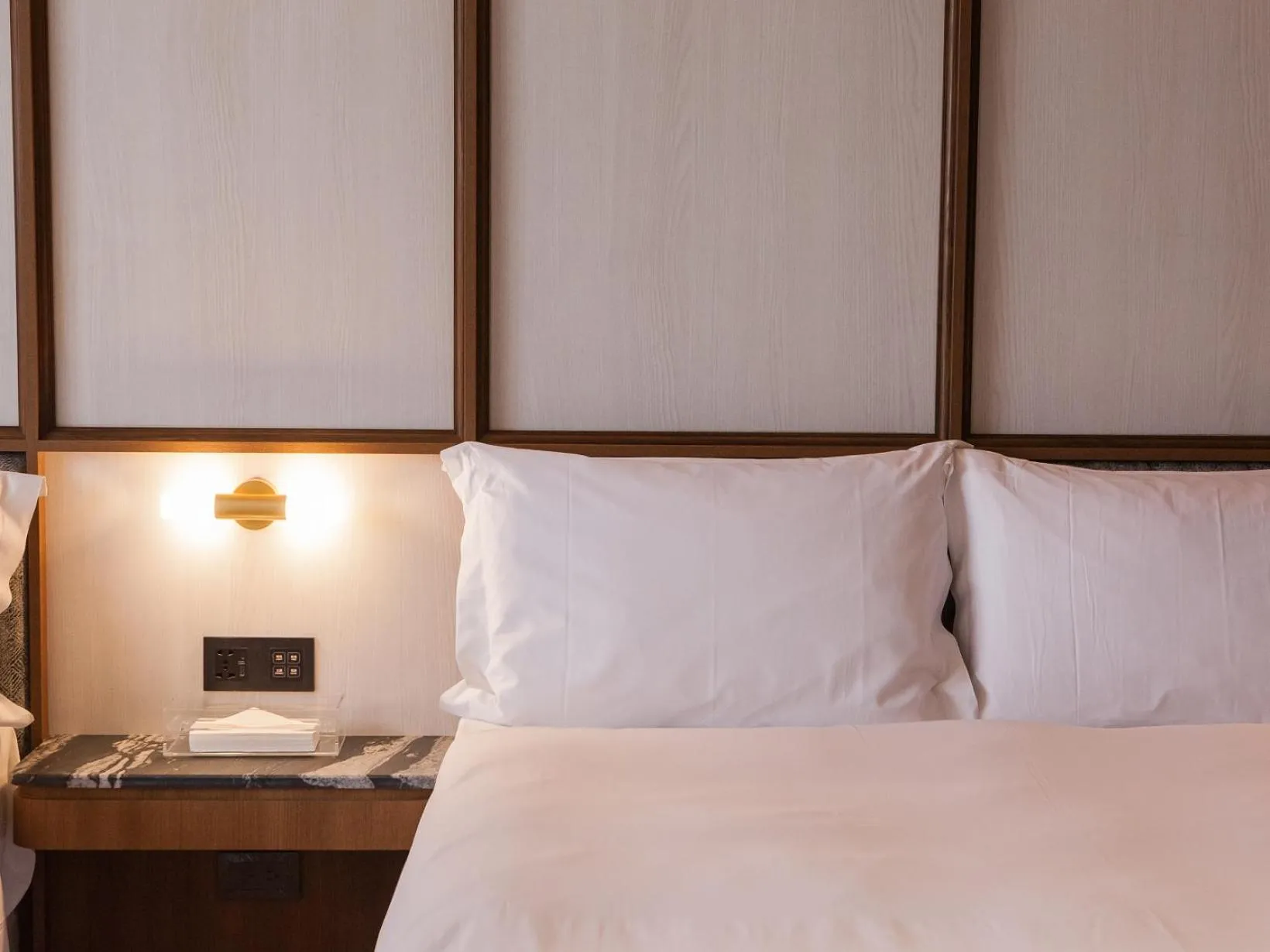 Bed in Hôtel de Ľeau