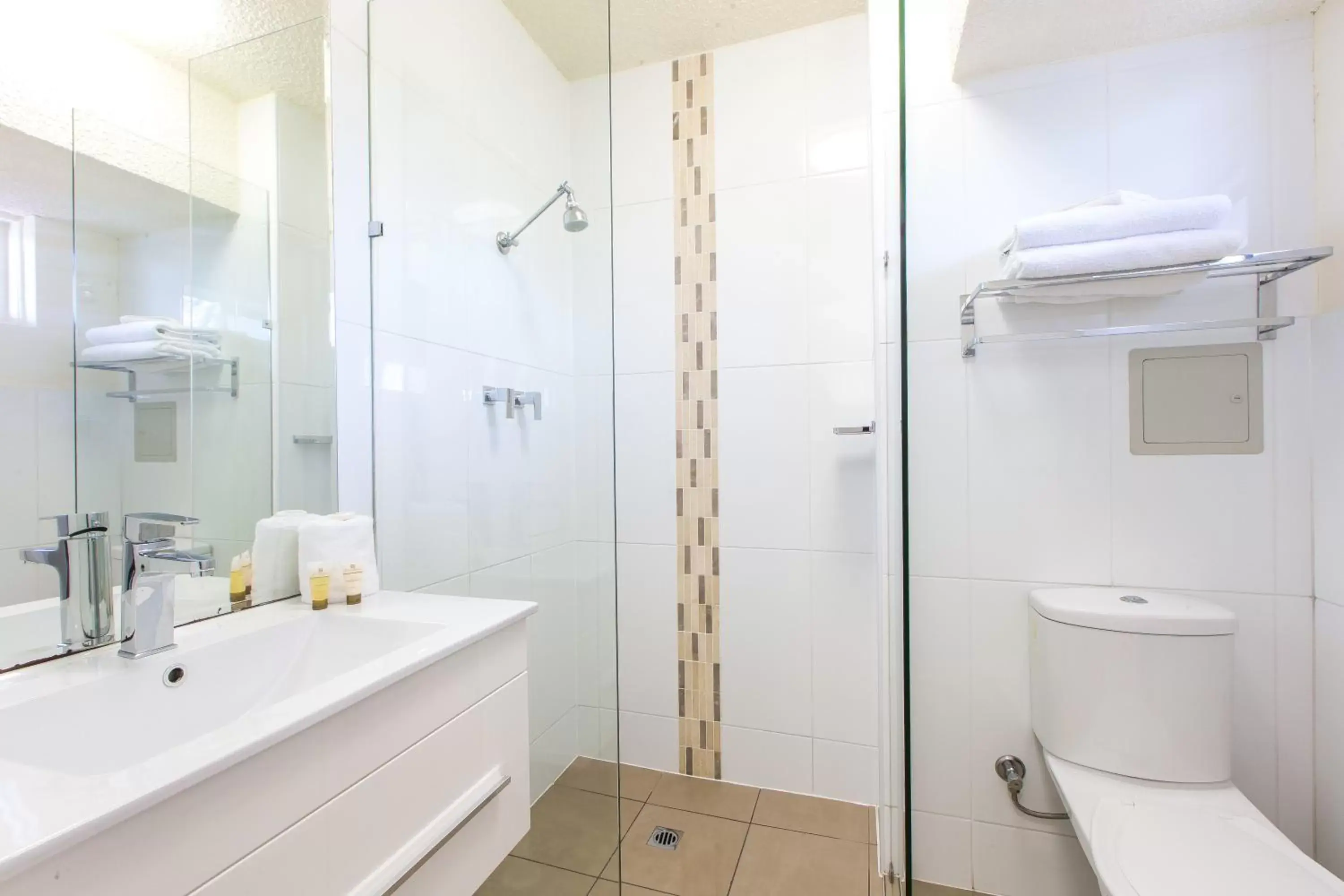 Superior Double Room with Spa Bath in El Motor Inn Superior Double Room with Spa Bath in El Motor Inn