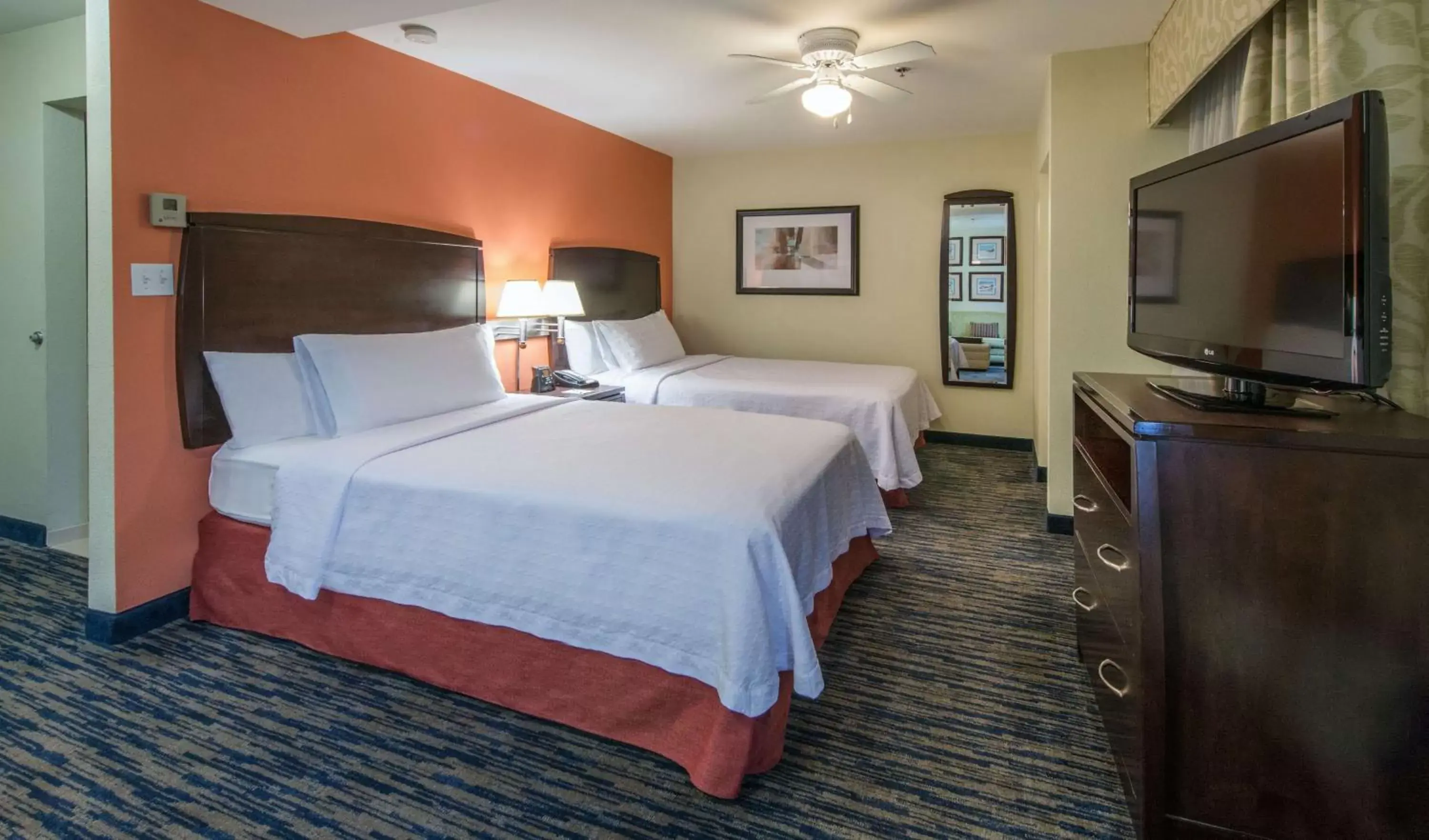 Bedroom, Bed in Homewood Suites by Hilton Sarasota