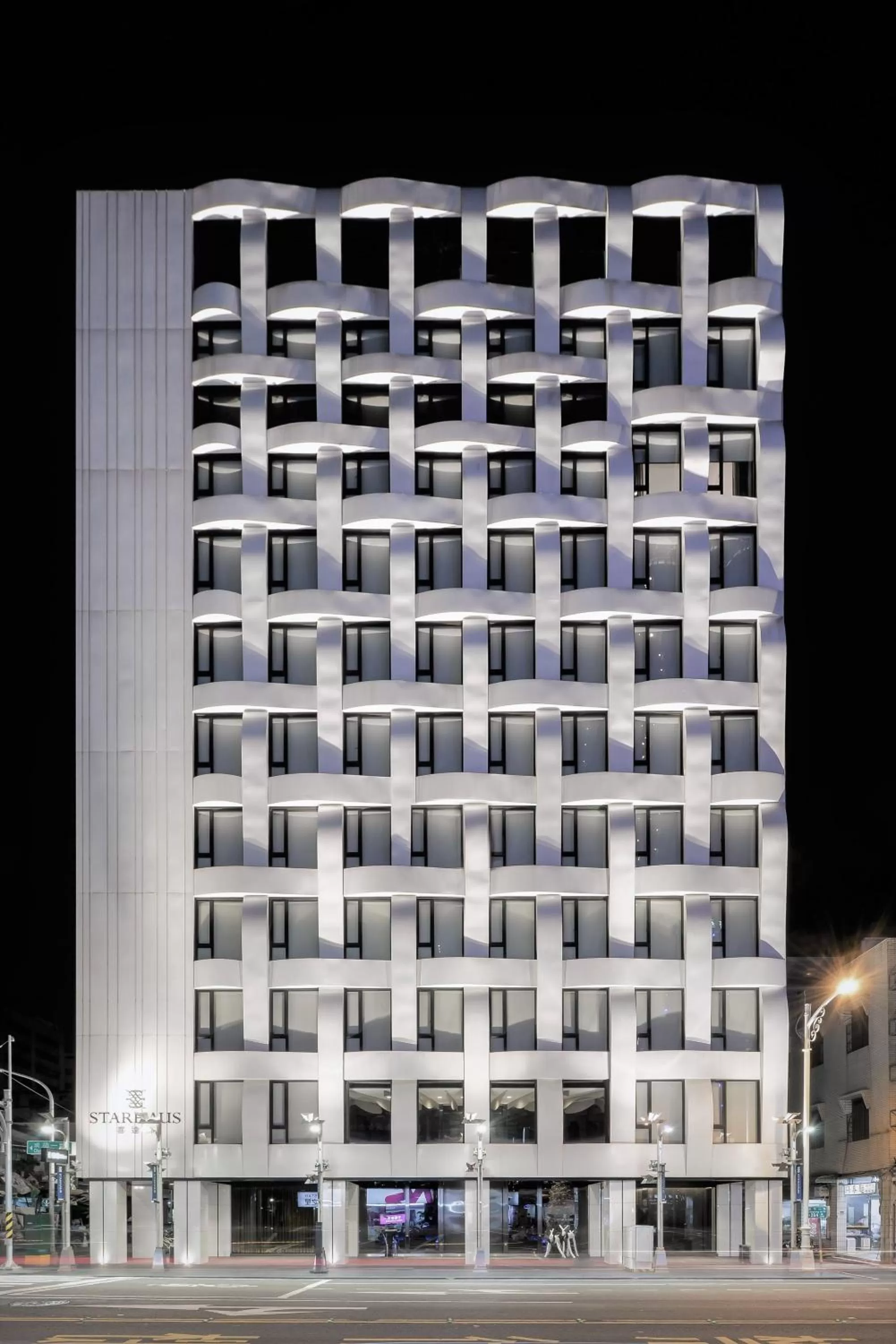 Facade/entrance in Starhaus Hotel