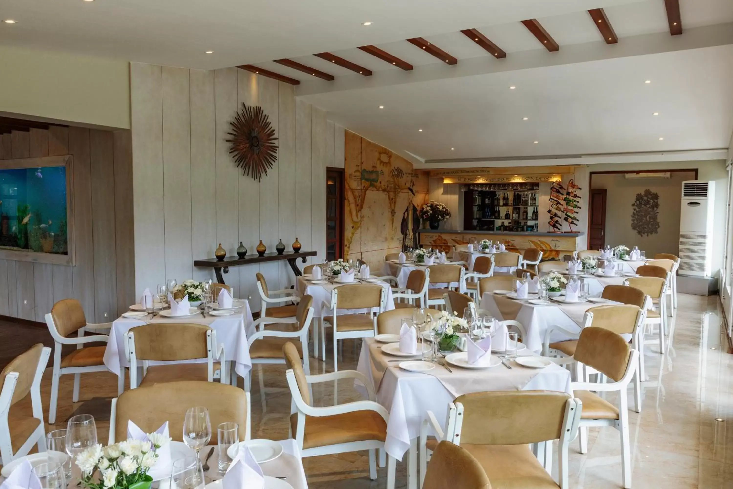 Banquet/Function facilities, Restaurant/Places to Eat in Sonesta Inns - Candolim