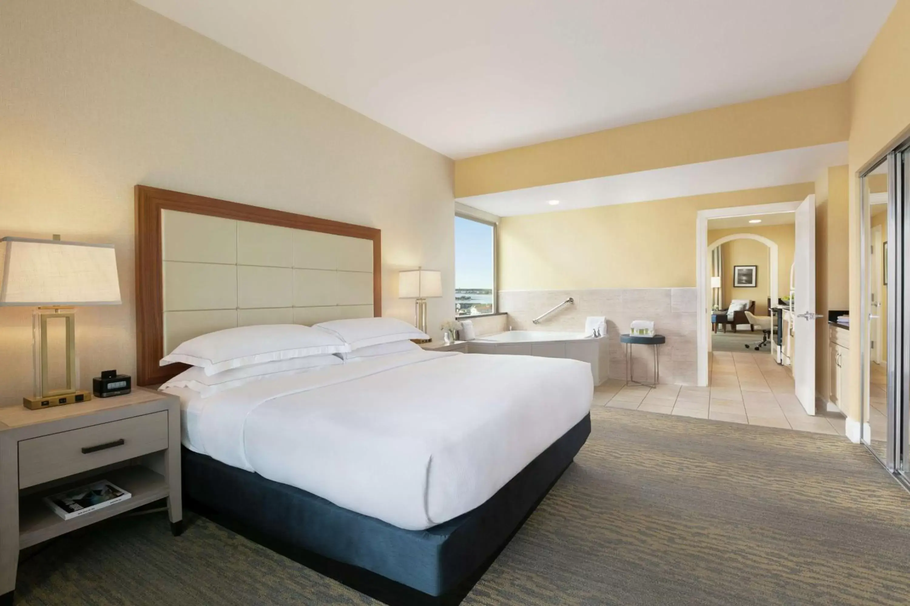 Bathroom, Bed in Hilton Suites Ocean City Oceanfront