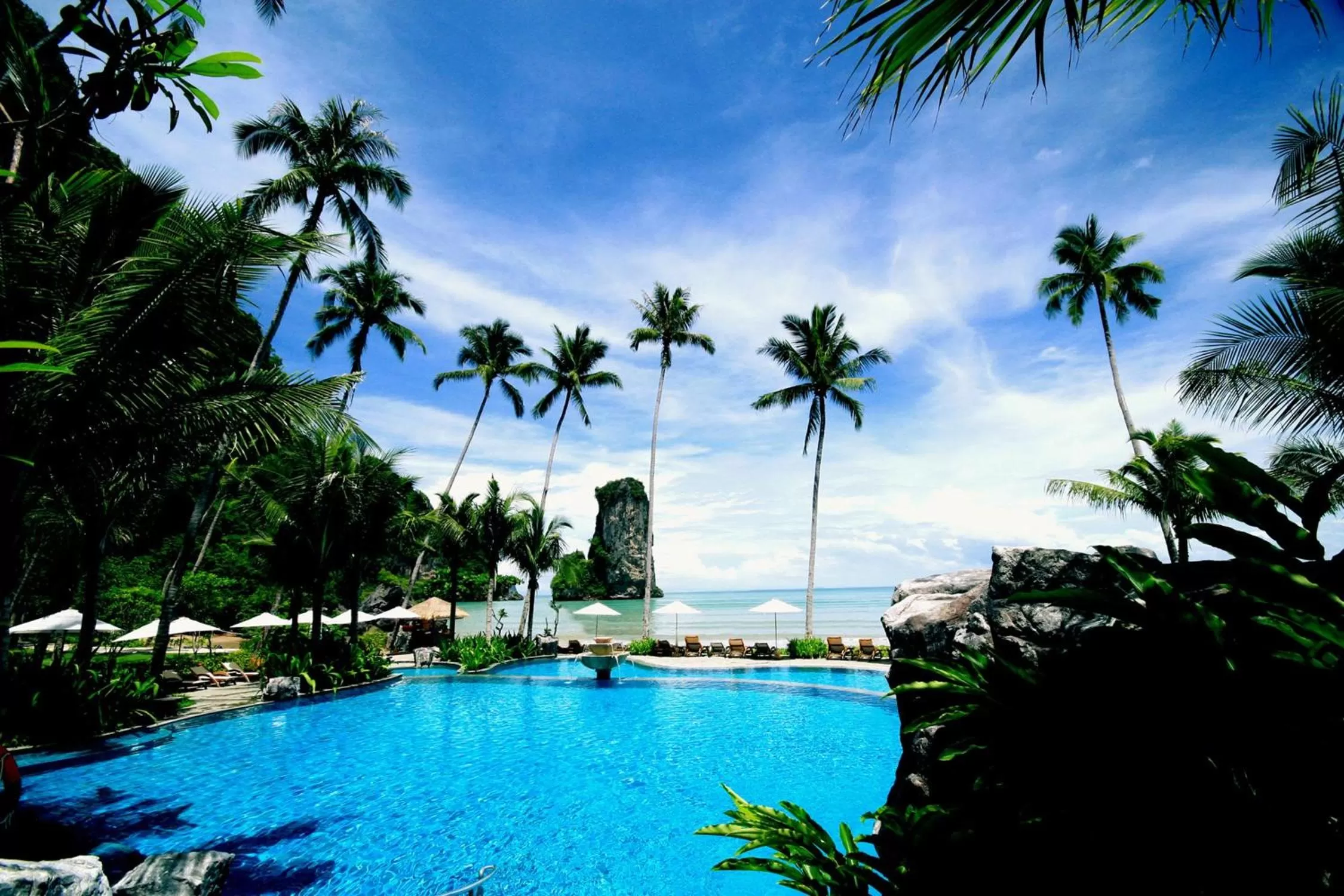 Swimming pool in Centara Grand Beach Resort & Villas Krabi