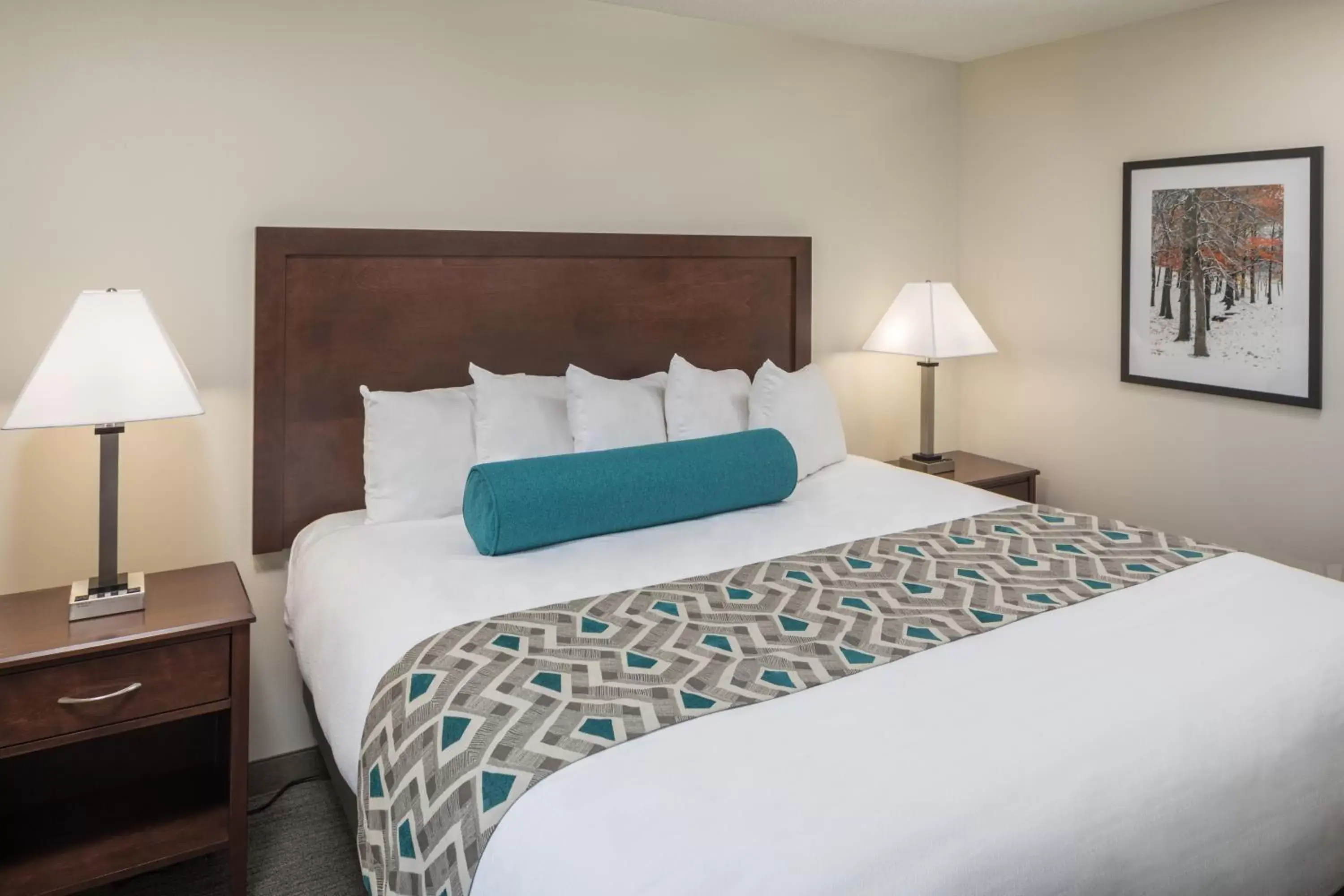 Bed in Chestnut Mountain Resort Bed in Chestnut Mountain Resort