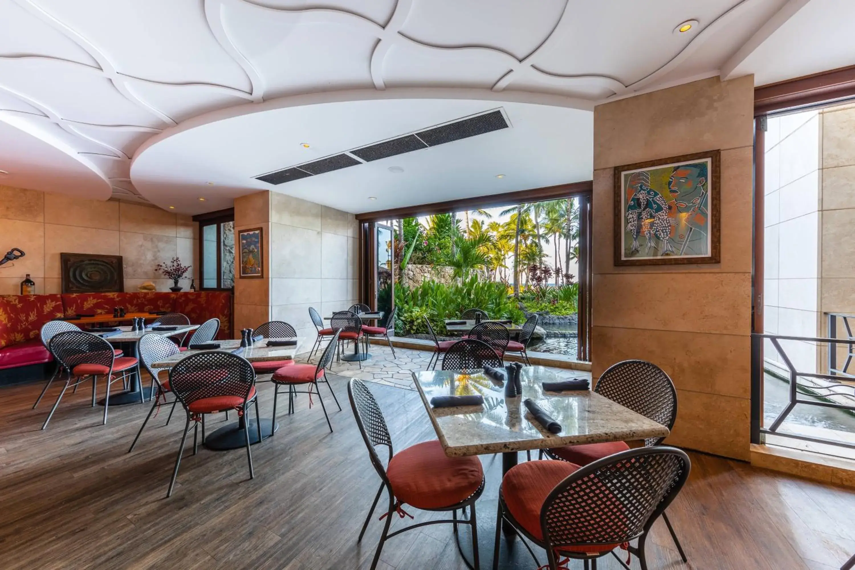 Restaurant/Places to Eat in Marriott's Ko Olina Beach Club
