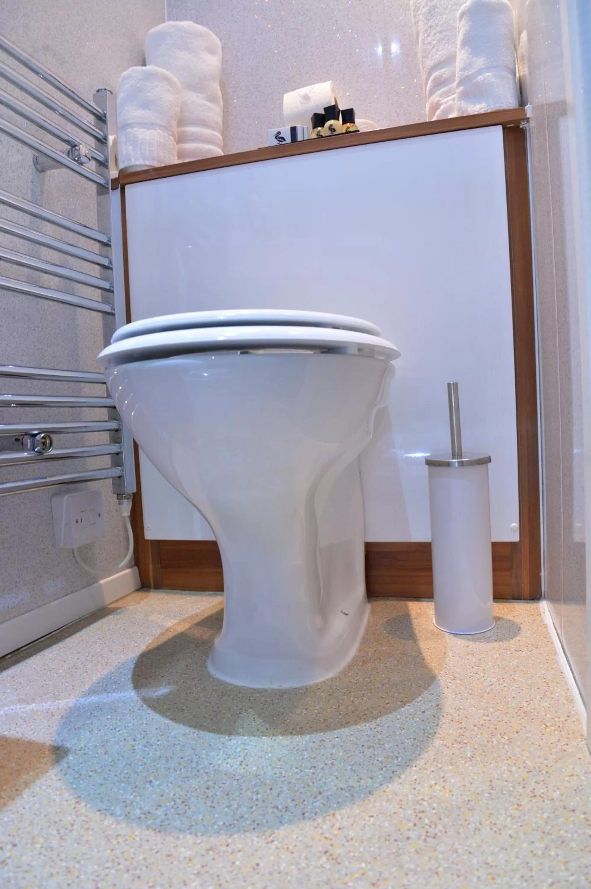 Lauriston & Lawton Court Hotel