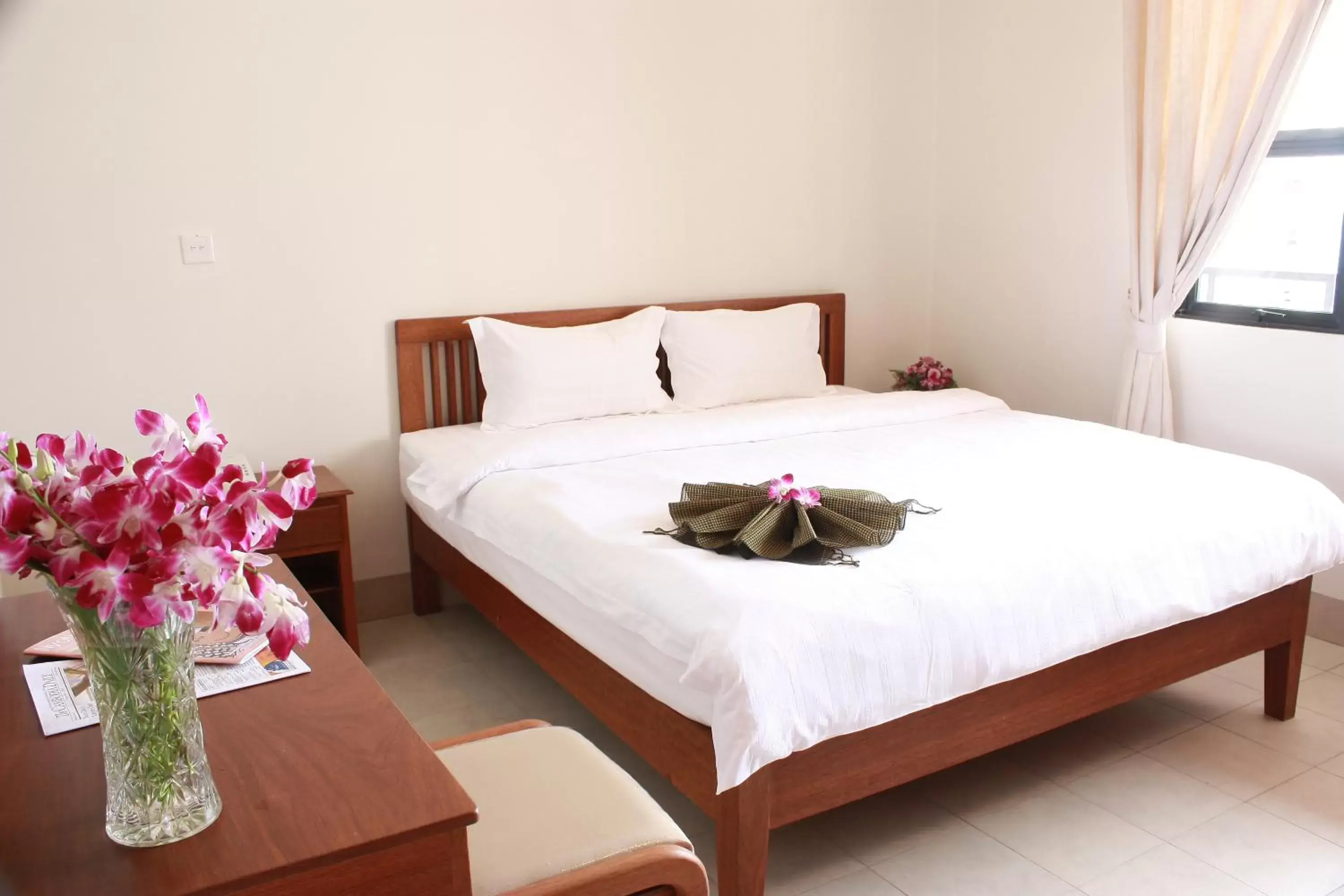 Bedroom, Room Photo in Lux Riverside Hotel & Apartment