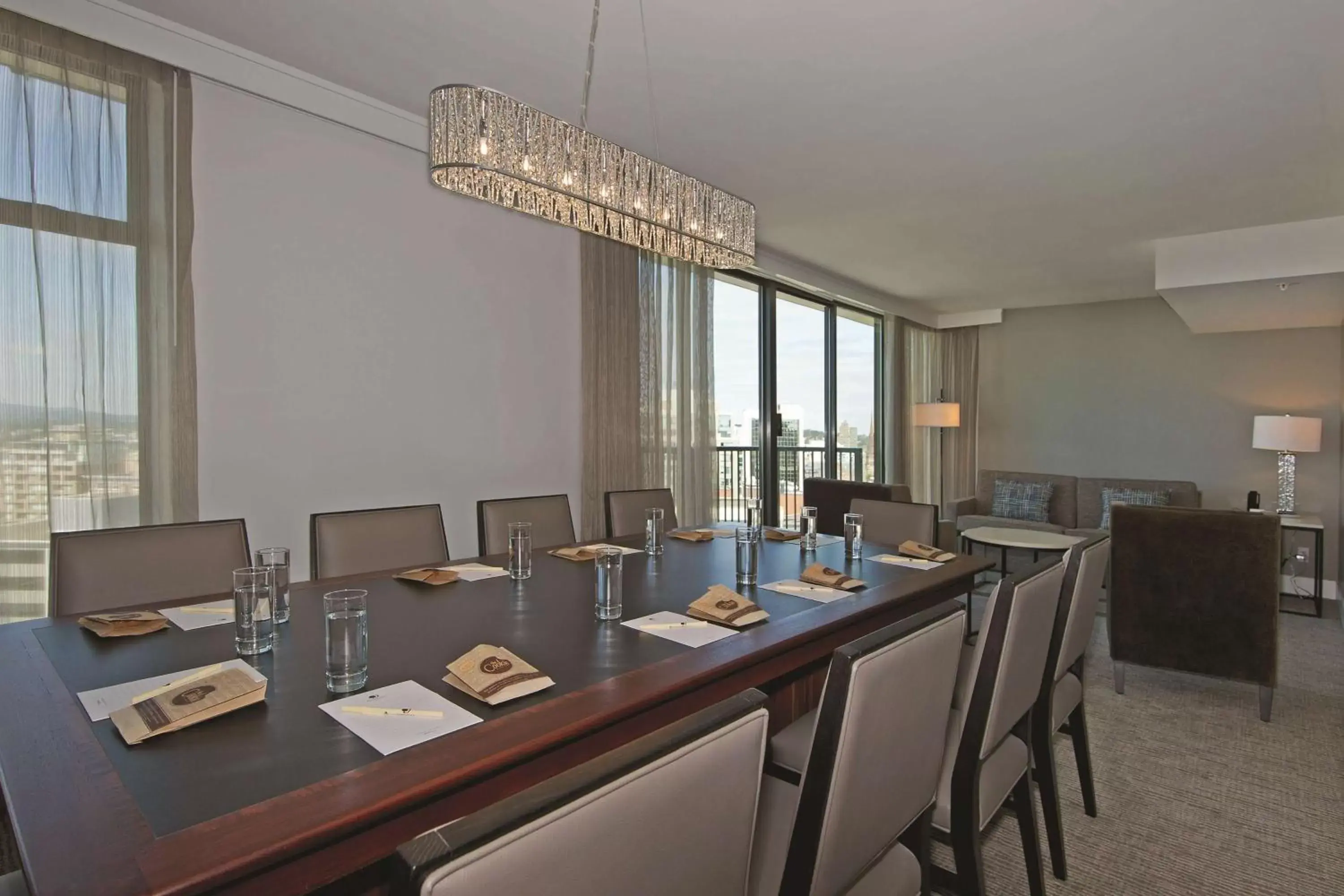 Meeting/conference room in DoubleTree by Hilton Hotel & Suites Victoria