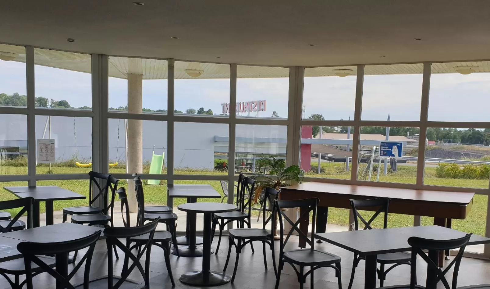 Breakfast in Fasthotel Well Inn Mâcon sud - un hôtel FH Confort