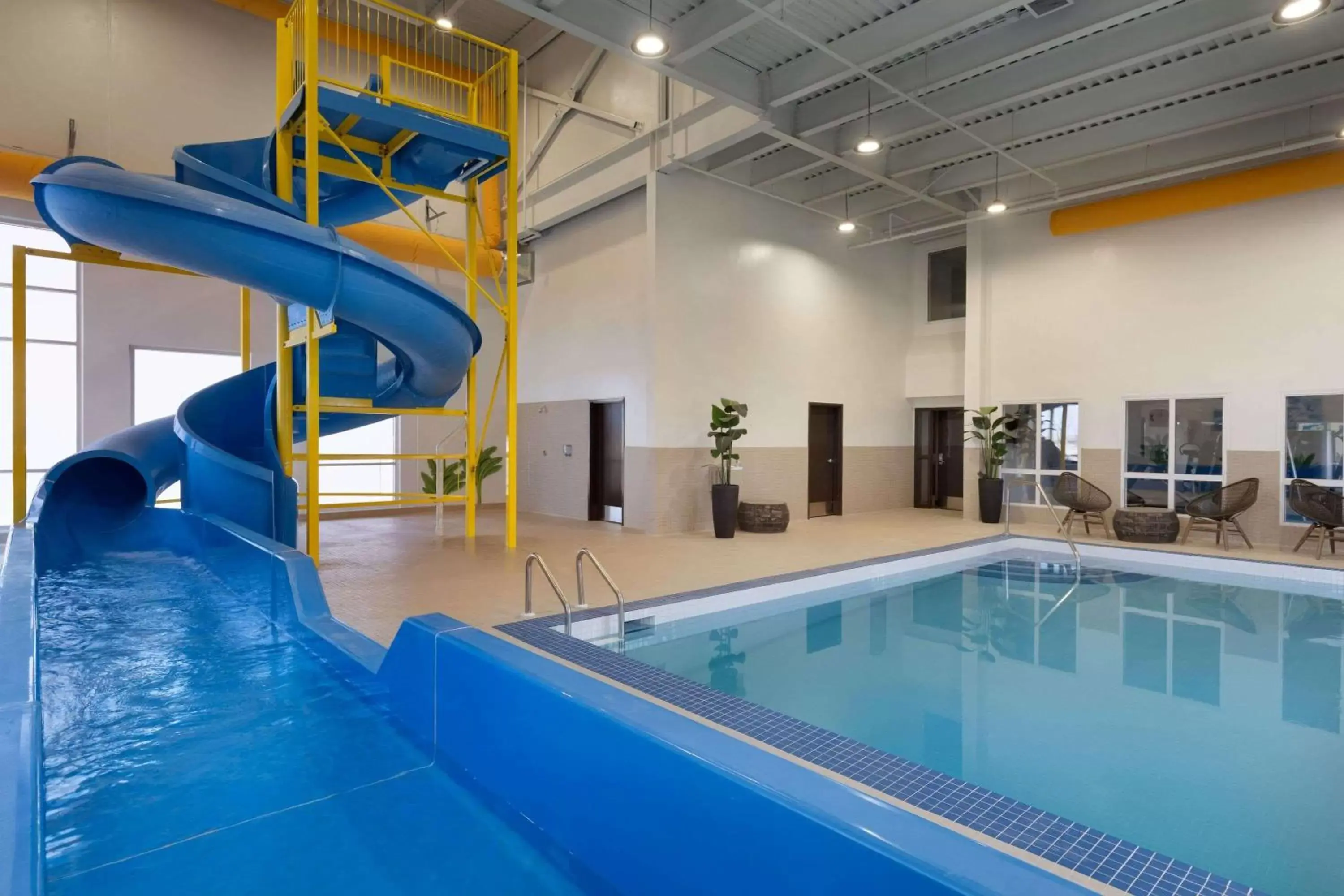 Aqua park, Water Park in Microtel Inn & Suites by Wyndham Bonnyville