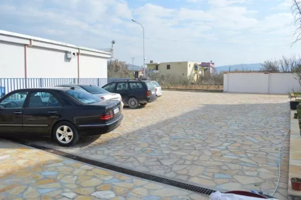 Day in Guest House Simeone