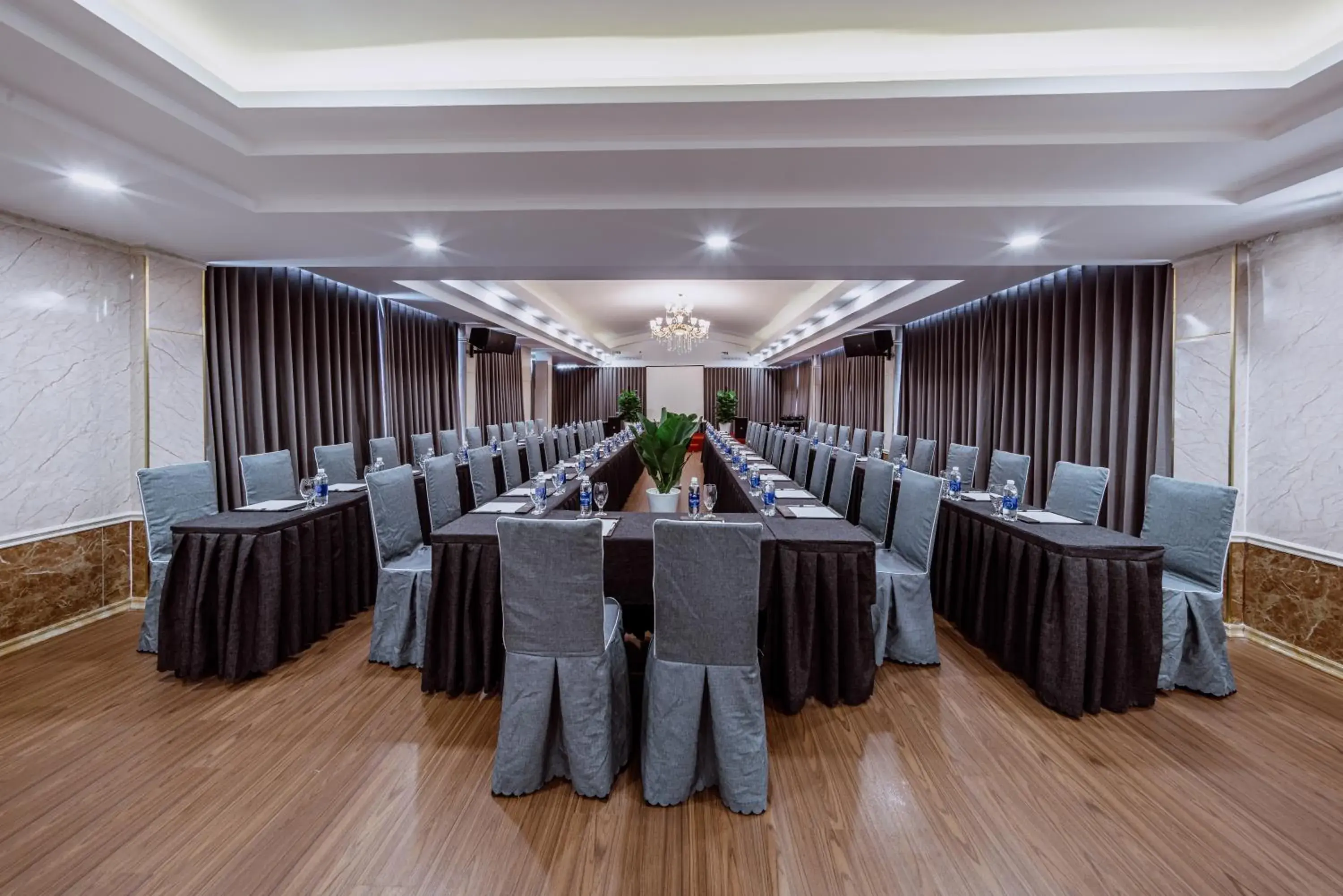 Business facilities, Banquet Facilities in Sunshine Antique Hotel Saigon