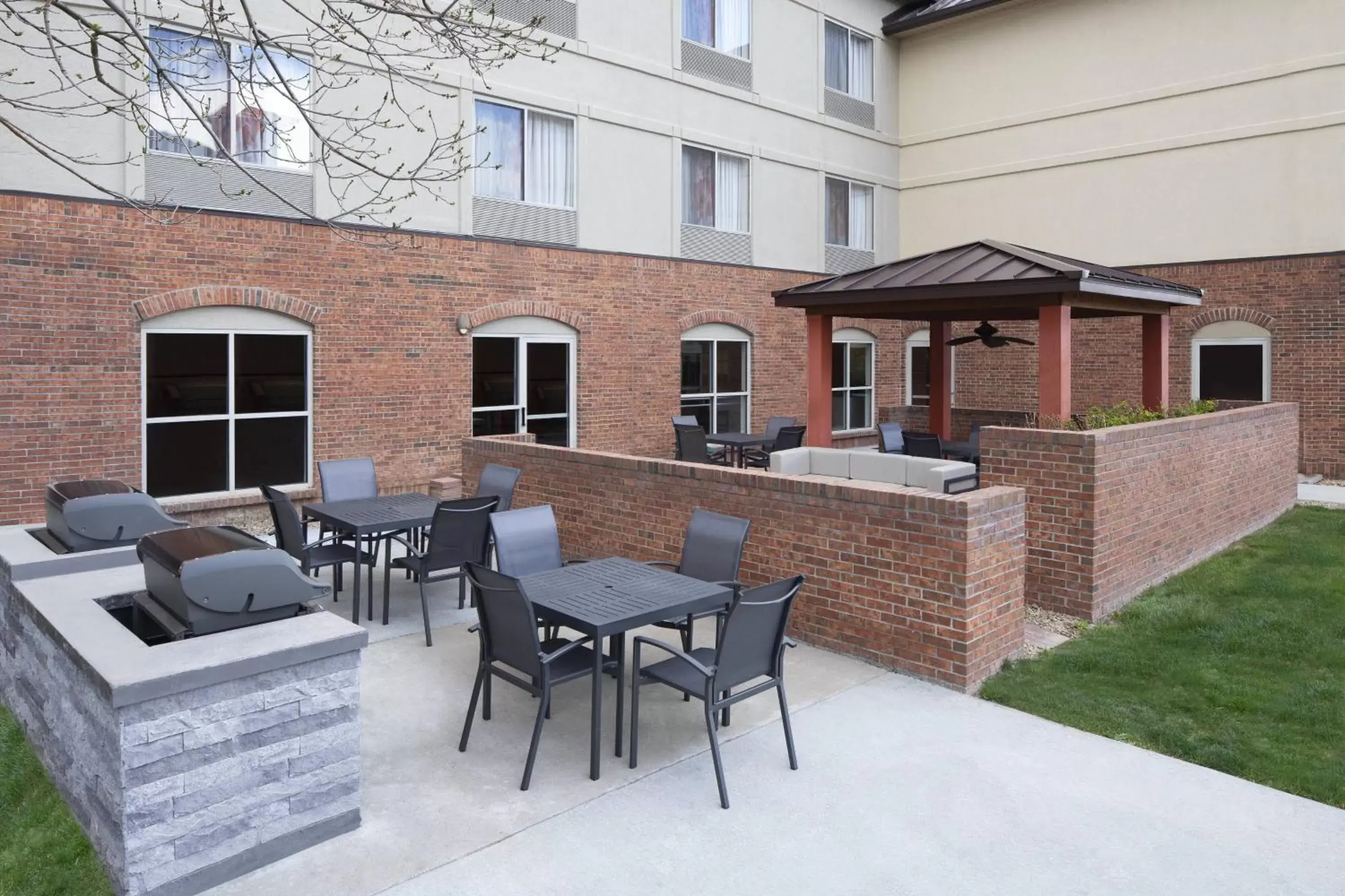 Property building in Fairfield Inn & Suites Denver Airport