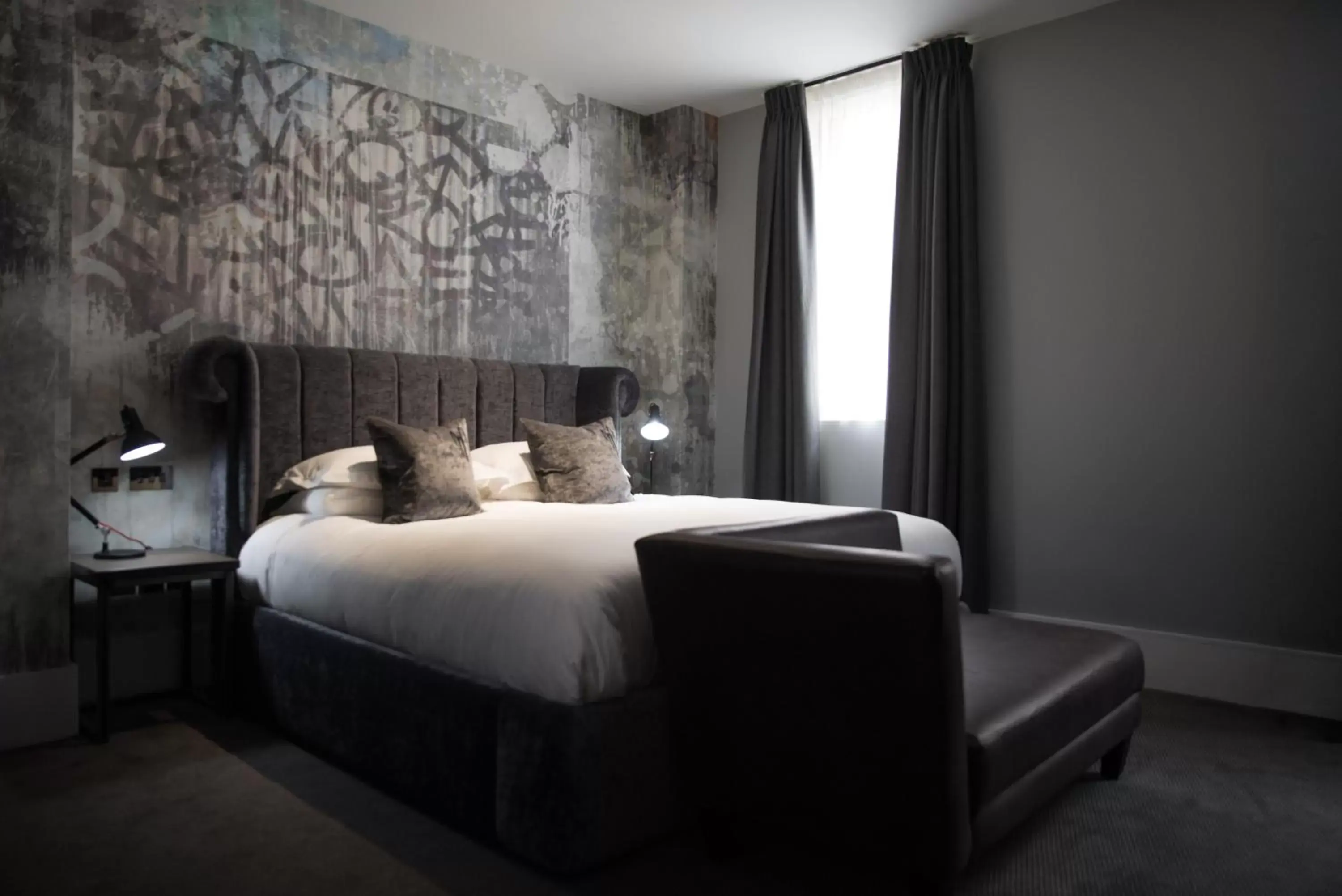 Bedroom, Bed in Malmaison Reading