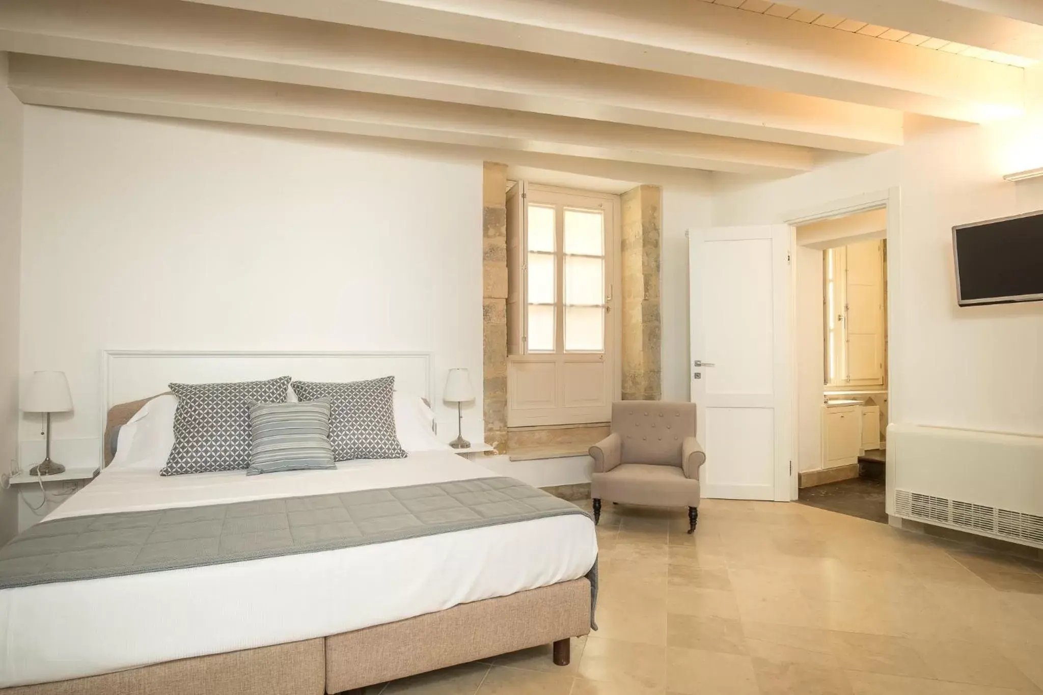 Bedroom, Bed in Palazzo Alfeo Aparthotel