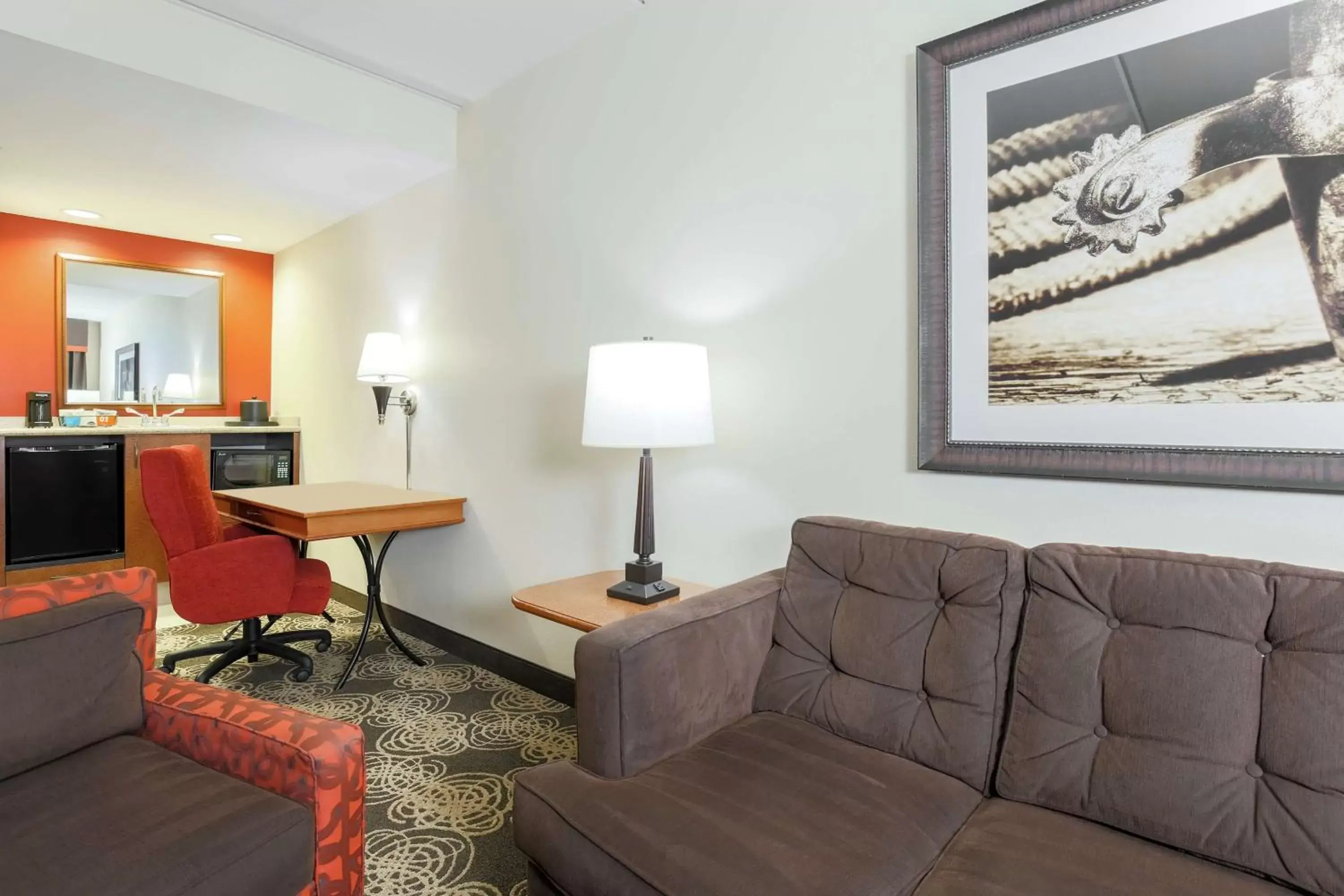 Bedroom, Seating Area in Hampton Inn & Suites Dallas-Allen