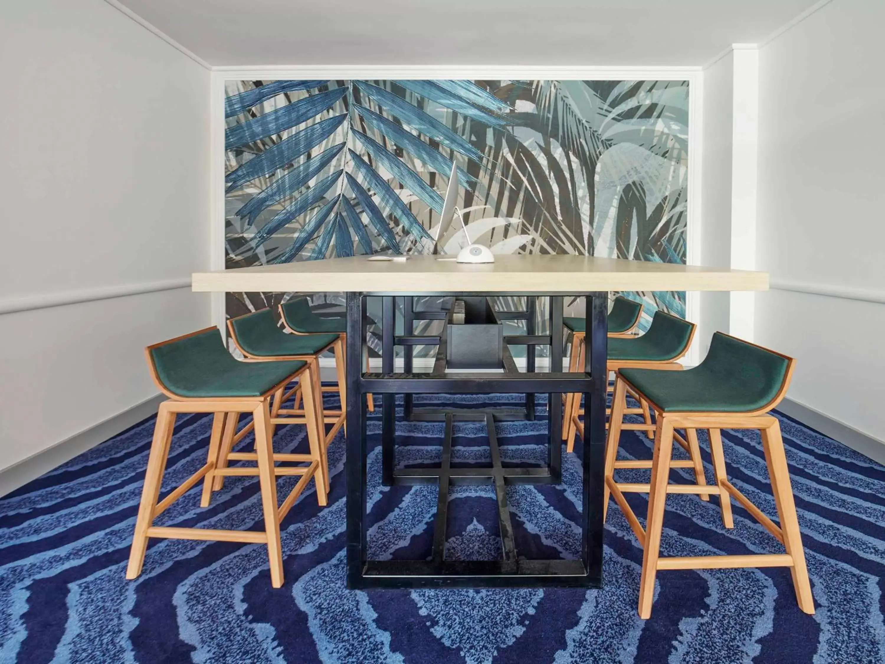 Meeting/conference room in Novotel Cairns Oasis Resort