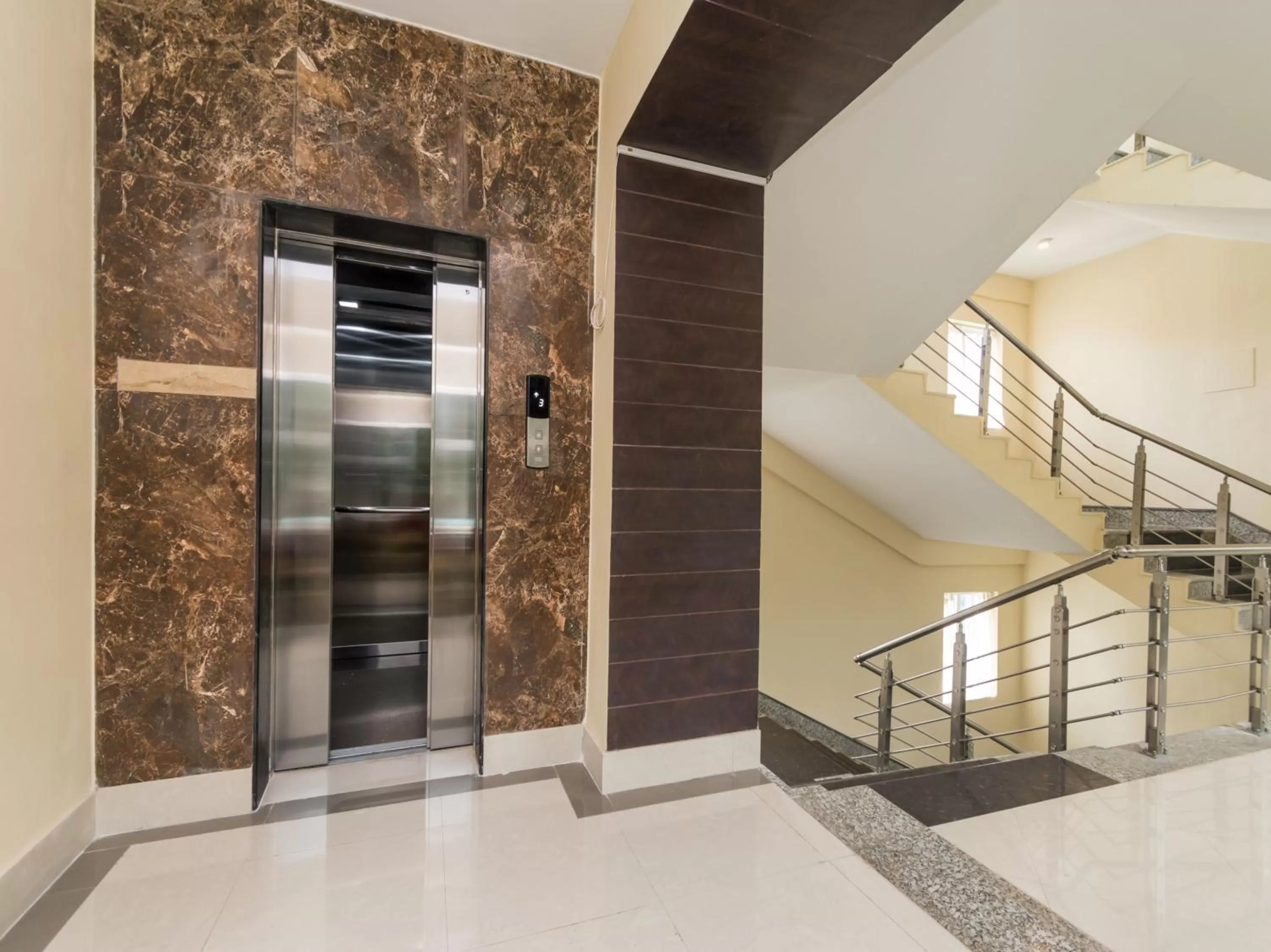 Facility for disabled guests in Central Courtyard Boutique Hotel